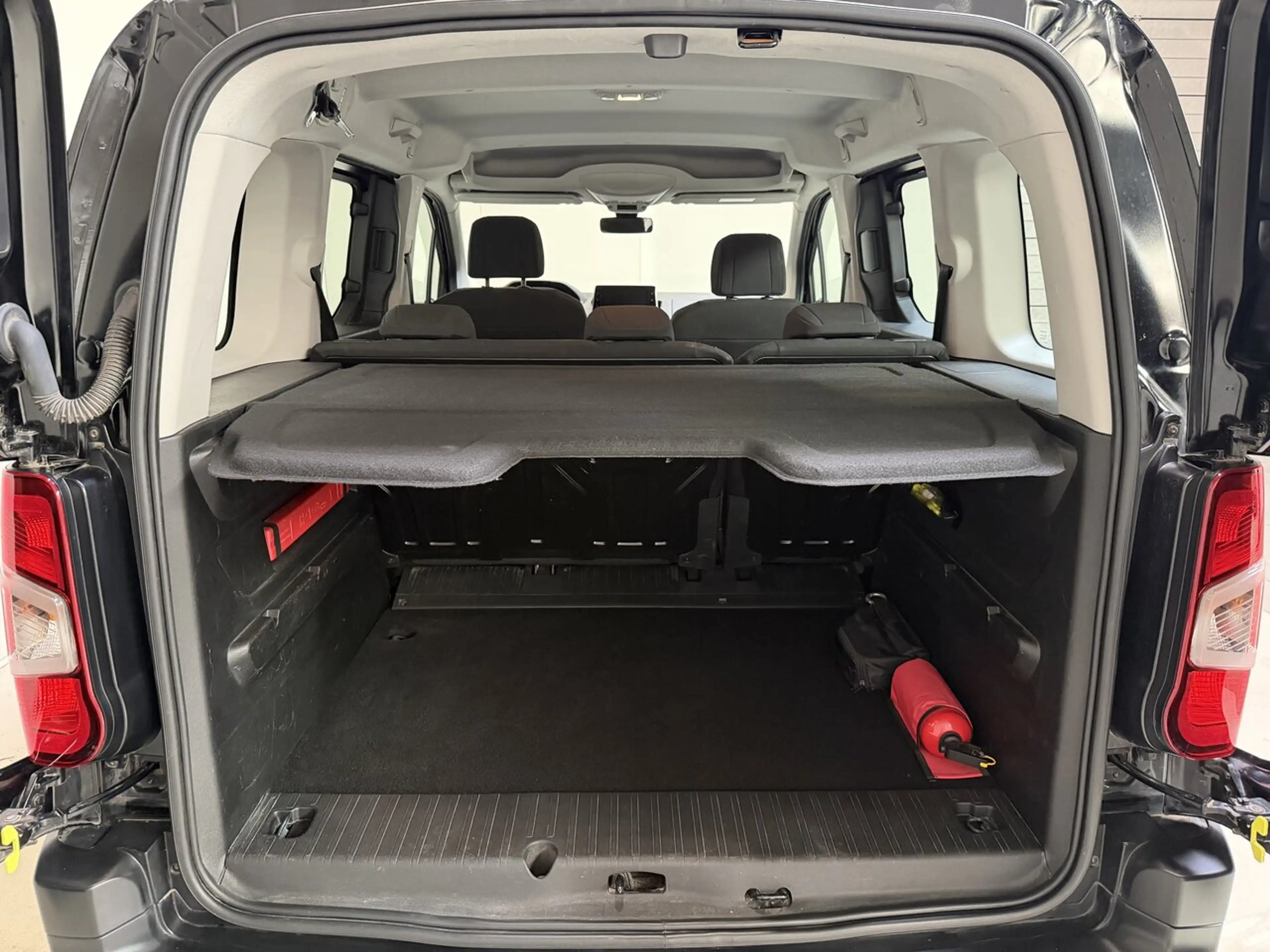 Peugeot Rifter 1.2 Benzine Man. - Airco - GPS - Topstaat! 1Ste... — photo 21