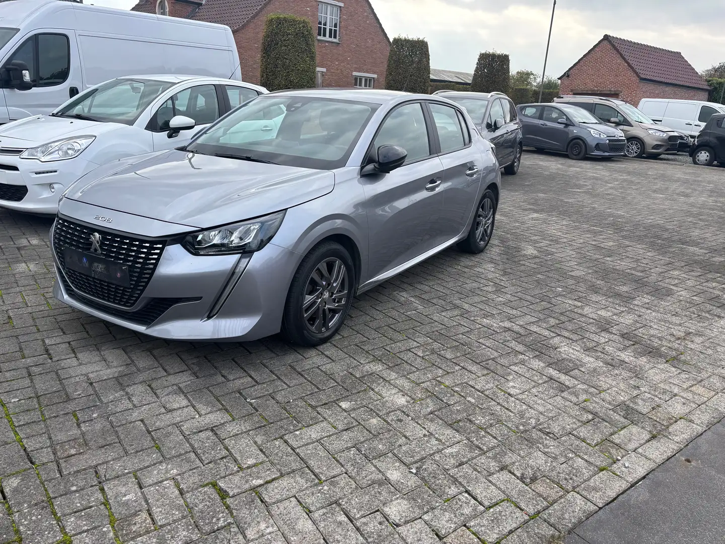 Peugeot 208 208 PureTech 100 Active Pack Grijs - 1