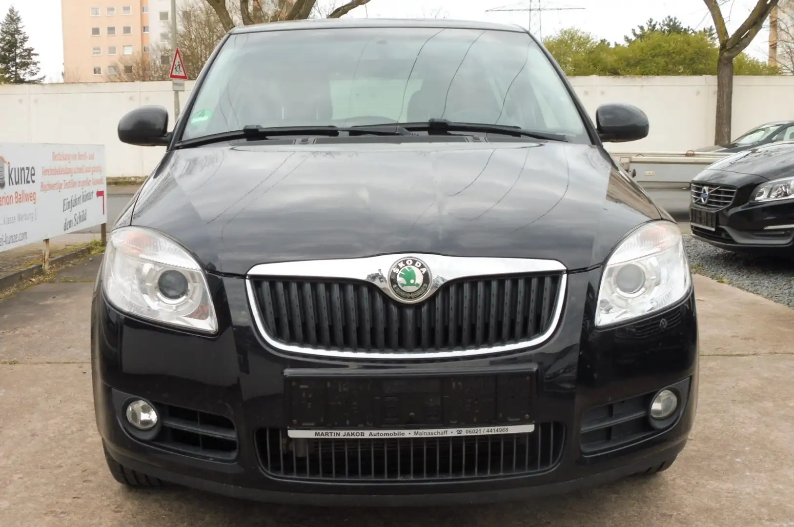Skoda Fabia Elegance+TEMPOMAT+SITZHEIZUNG+BC+CD+ Noir - 2