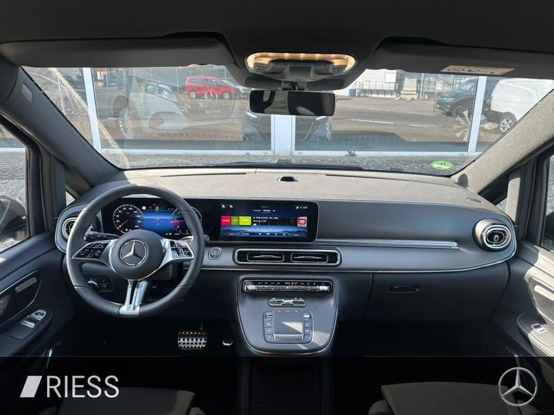 Mercedes-Benz CLA 45 AMG V 300 d ALLRAD/AVANTGARDE/LANG/360°KAM/AHK/ACC/ — photo 10