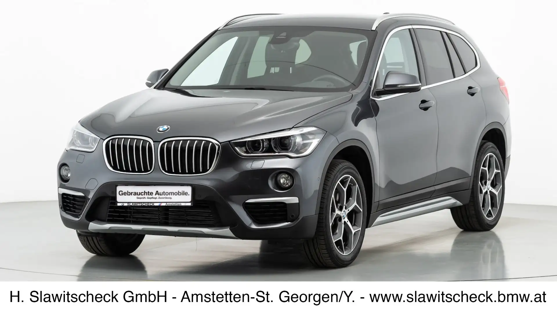BMW X1 xDrive18d F48 Grau - 1