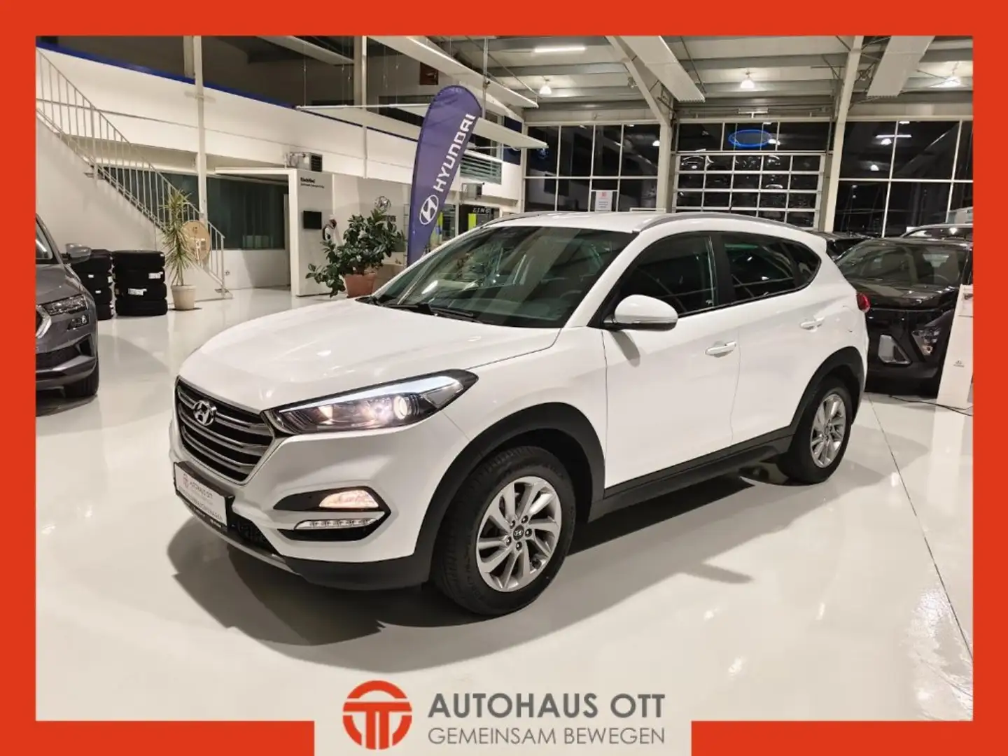 Hyundai TUCSON Premium 2,0 CRDi 4WD MT ALLRAD- DIESEL Weiß - 1