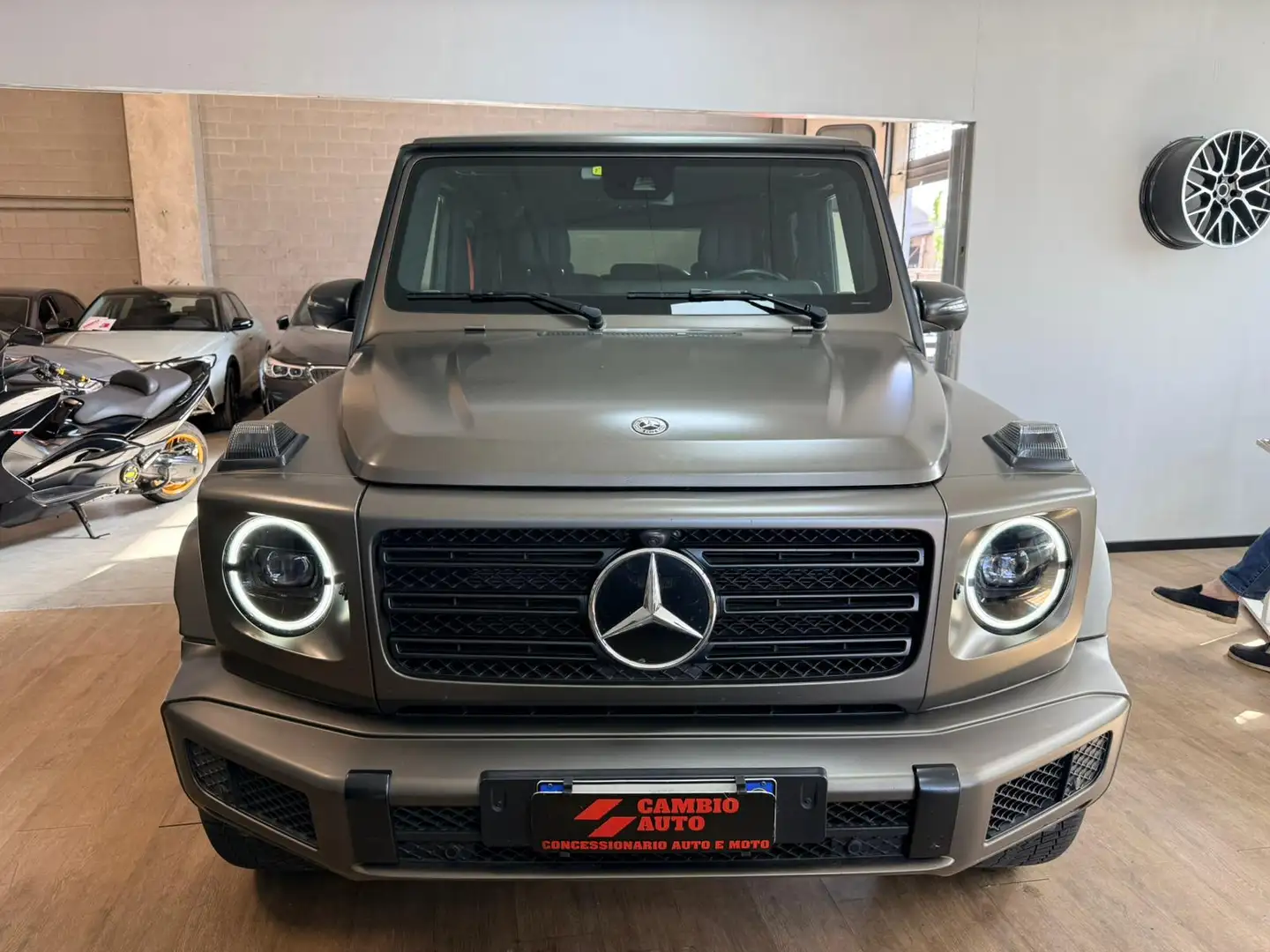 Mercedes-Benz G 500 Classe G - W463 2018 Premium Plus 422cv auto Bronce - 2