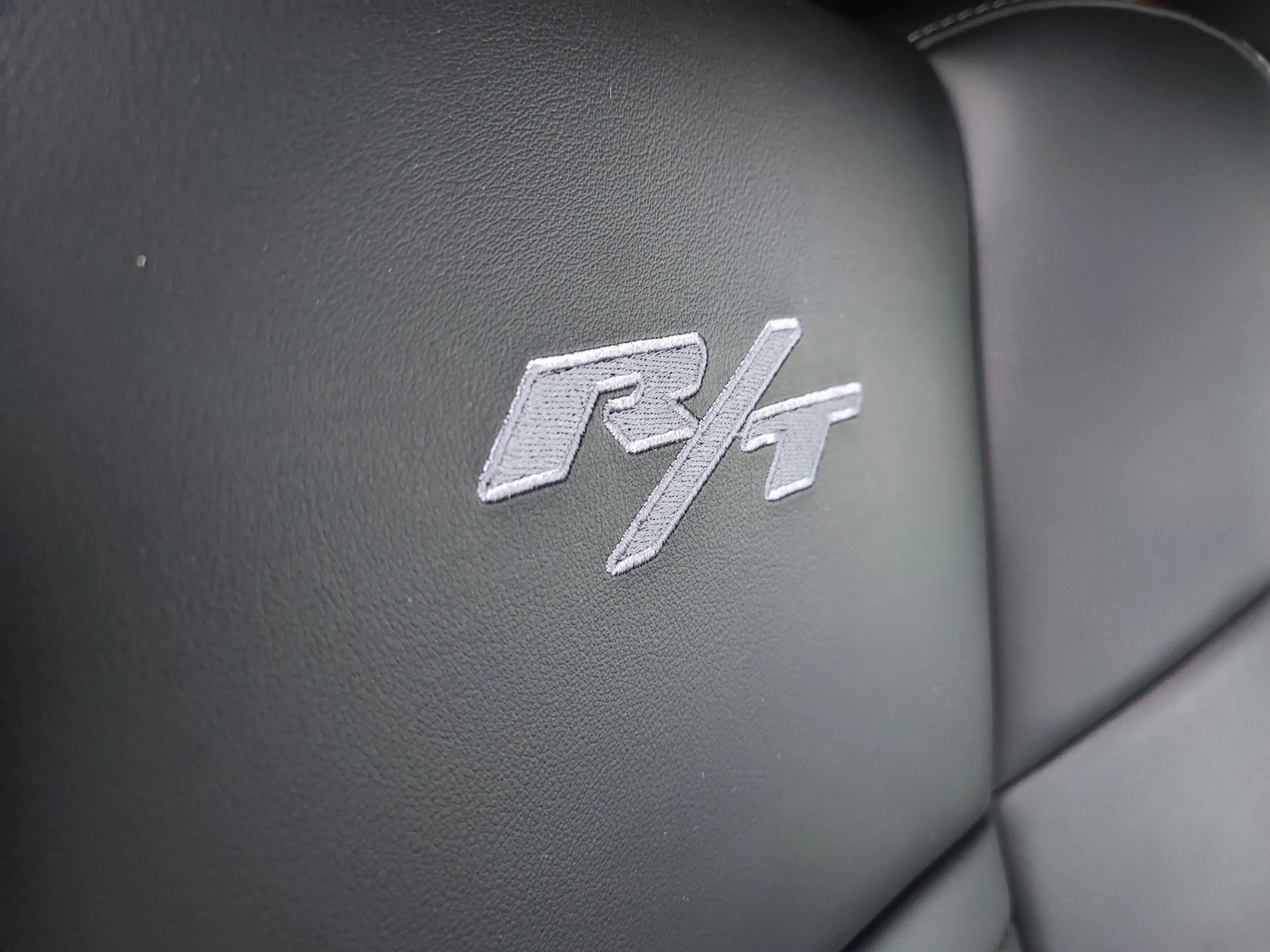 Dodge Challenger R/T Blacktop 345 V8 HEMI|LEDER|KAMERA| — photo 20