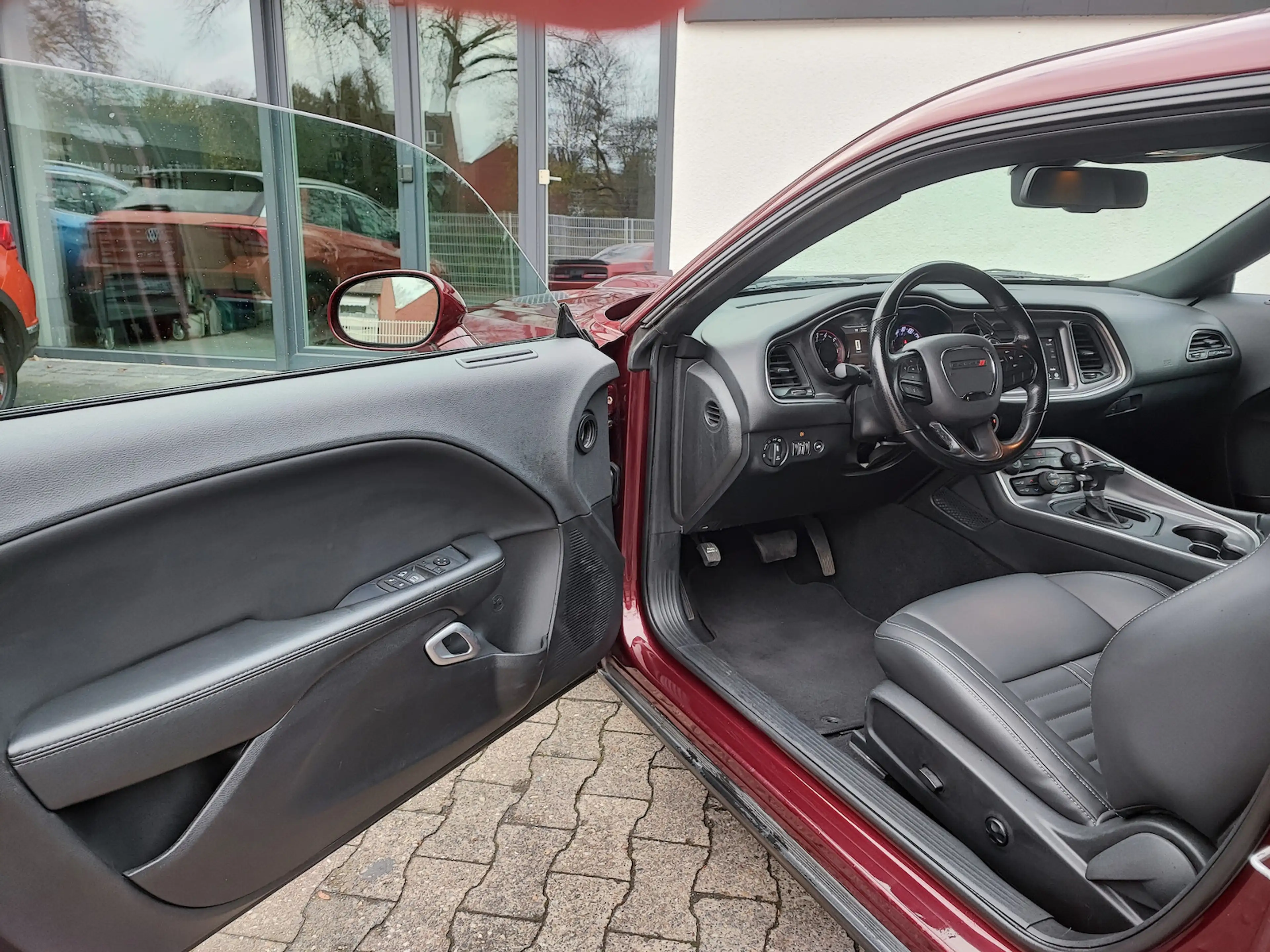 Dodge Challenger R/T Blacktop 345 V8 HEMI|LEDER|KAMERA| — photo 12