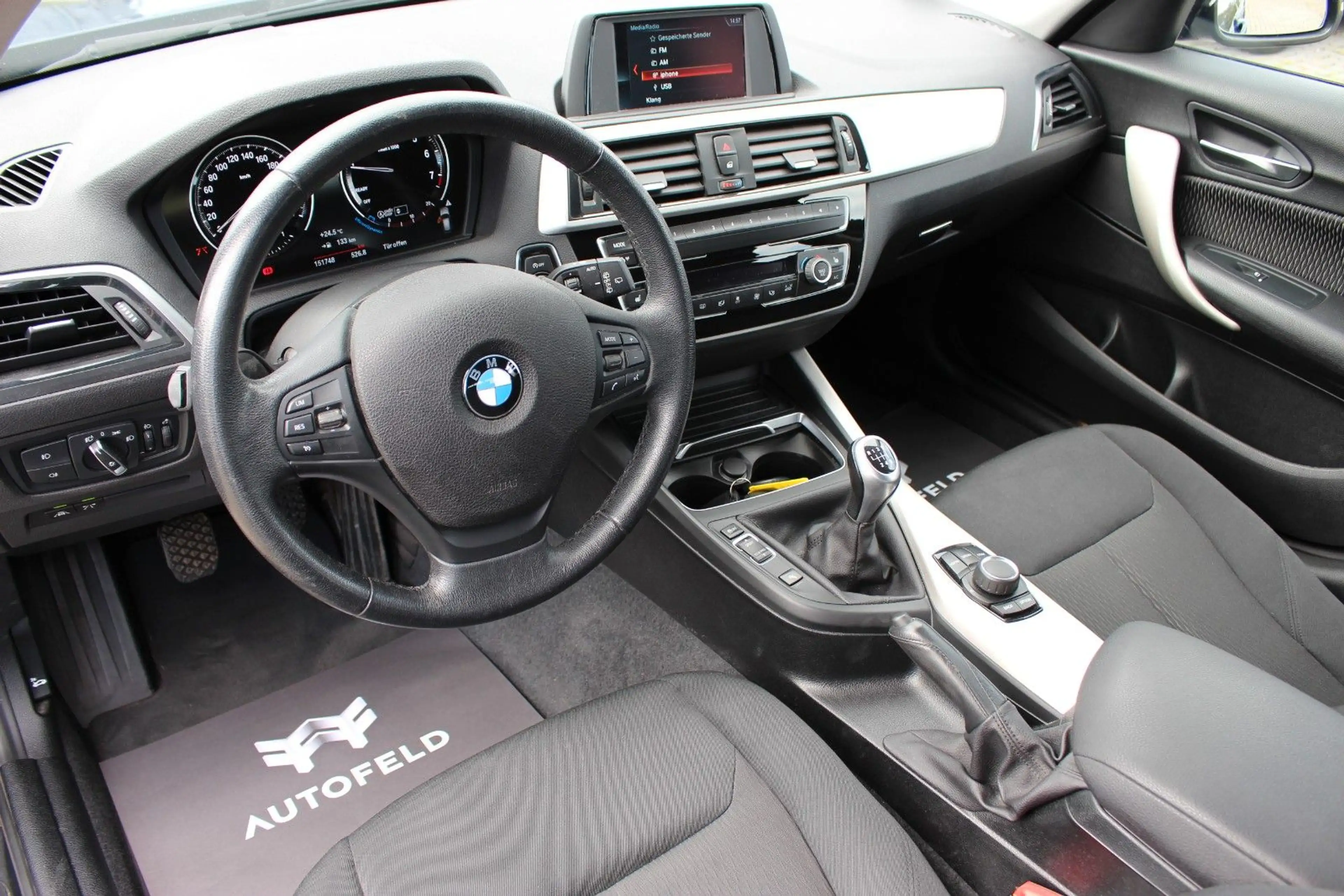 BMW 118 i/SHEFT/TEMP/LED/BT/LICHTAUTO/SHZ/KLIMA/ — photo 14