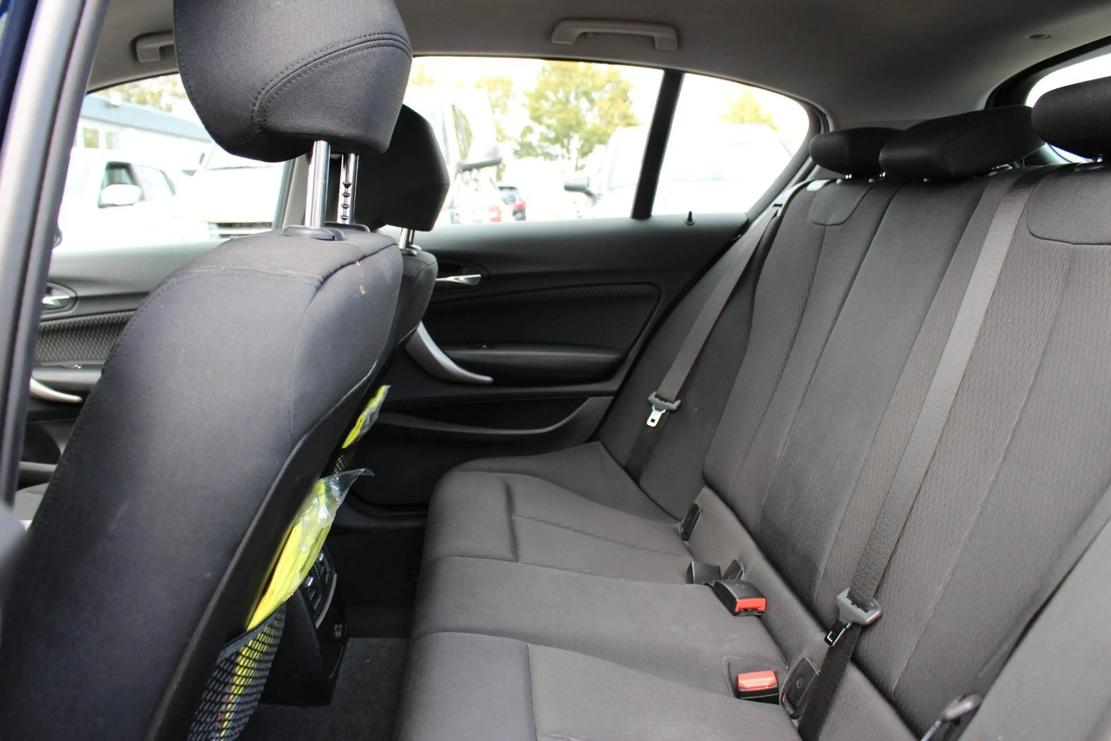 BMW 118 i/SHEFT/TEMP/LED/BT/LICHTAUTO/SHZ/KLIMA/ — photo 12