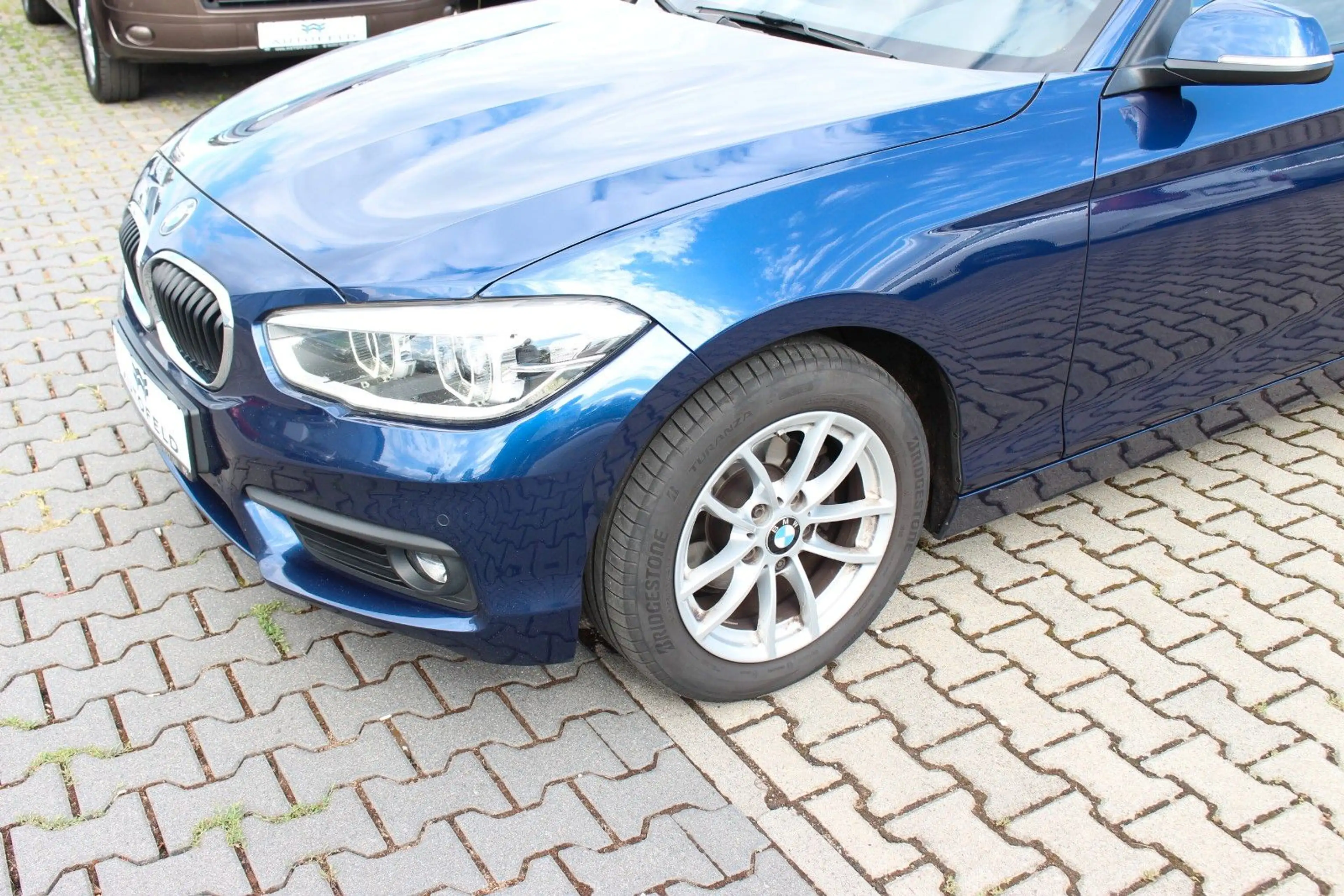 BMW 118 i/SHEFT/TEMP/LED/BT/LICHTAUTO/SHZ/KLIMA/ — photo 7