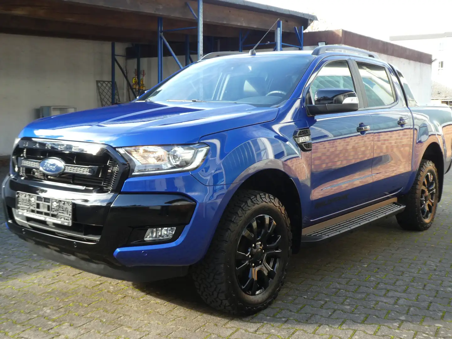Ford Ranger 3.2 TDCi Autom. Wildtrak Doppelkabine Blue Edition Blau - 1