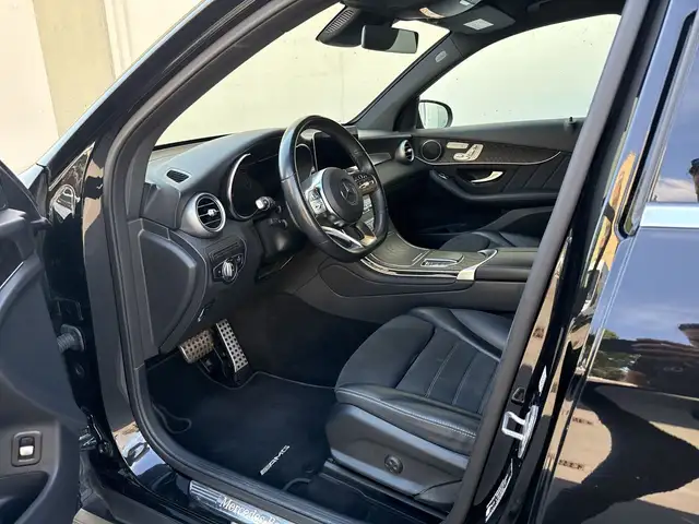 Mercedes-Benz 300 view 12