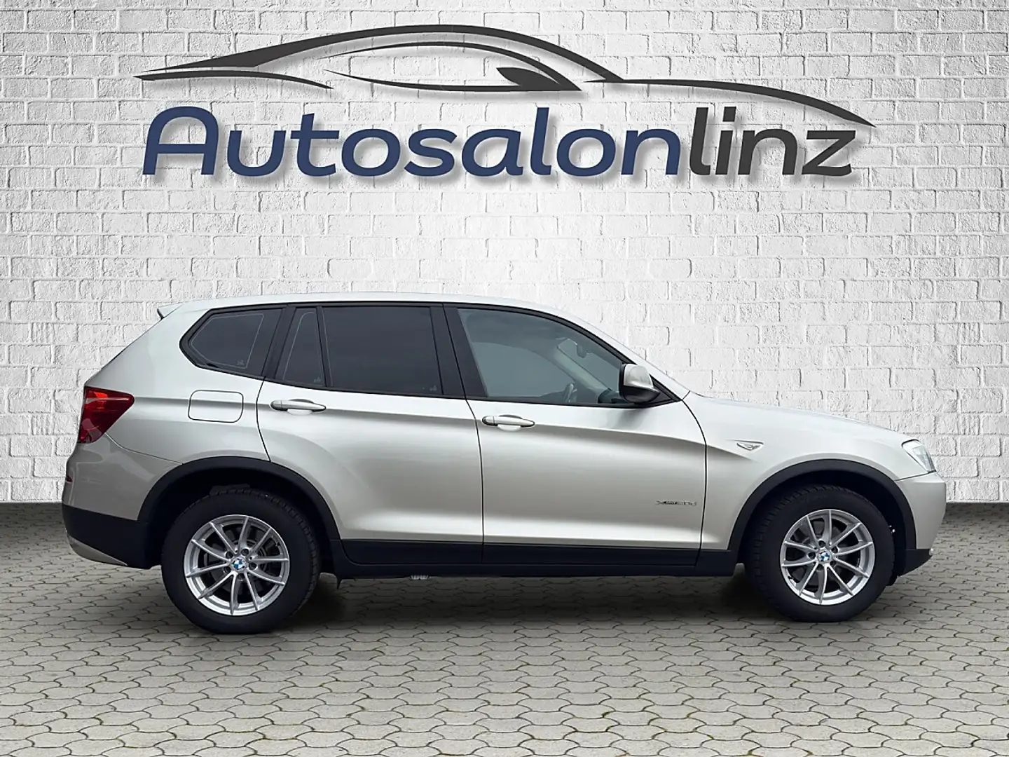 BMW X3 xDrive20d Österreich-Paket Aut. Silber - 2