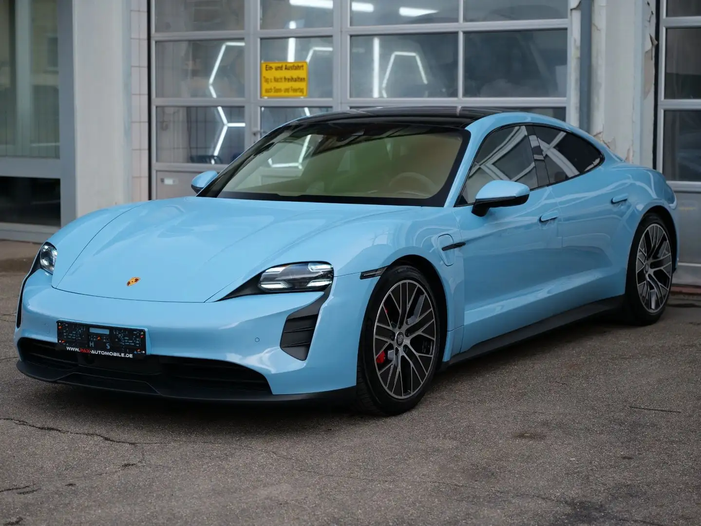 Porsche Taycan 4S SPORT DESIGN+INNO+PASSANGE SCREEN+PANO Blue - 2