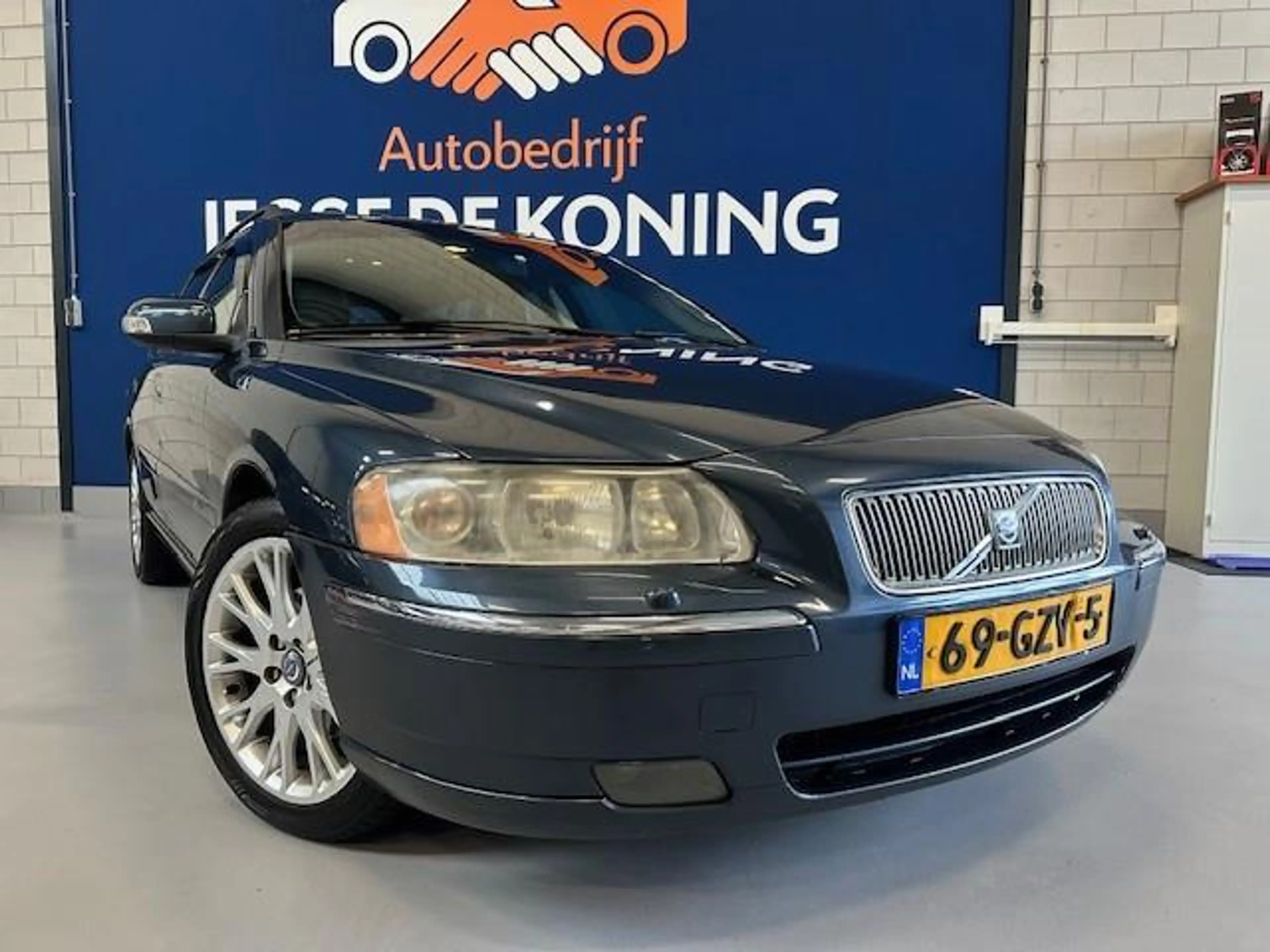 Volvo V70 2.5T Edition Sport Automaat / bj.2007 / leder/ ope — photo 2