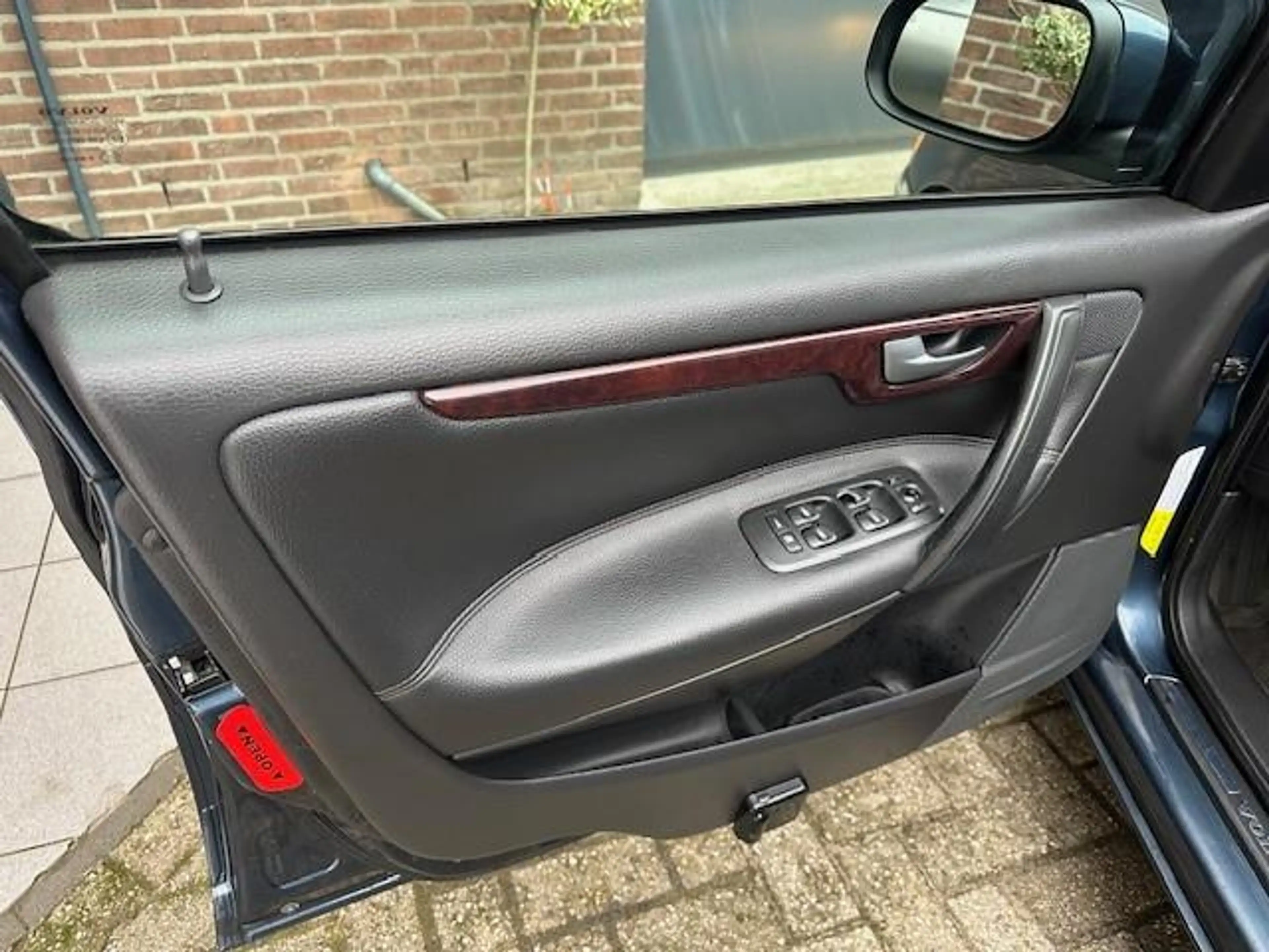 Volvo V70 2.5T Edition Sport Automaat / bj.2007 / leder/ ope — photo 15