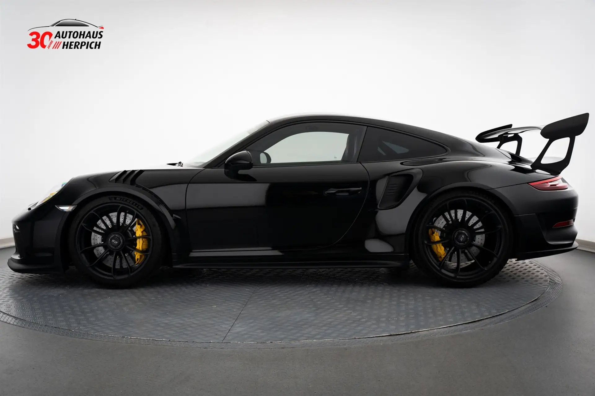 포르쉐 911 GT3 2018 검정 사진 2