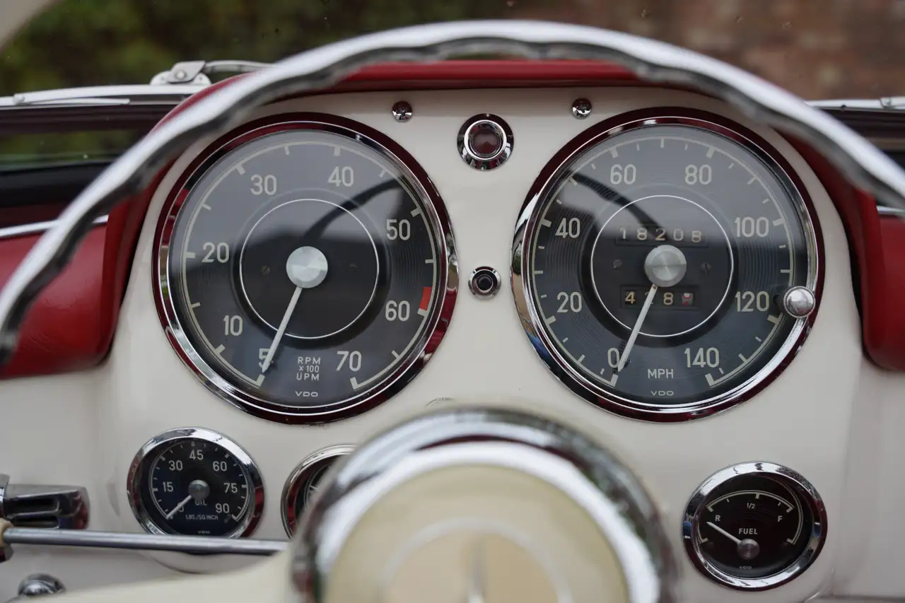 Mercedes-Benz 190 SL "Matching Numbers" Restored to original factory, foto 10