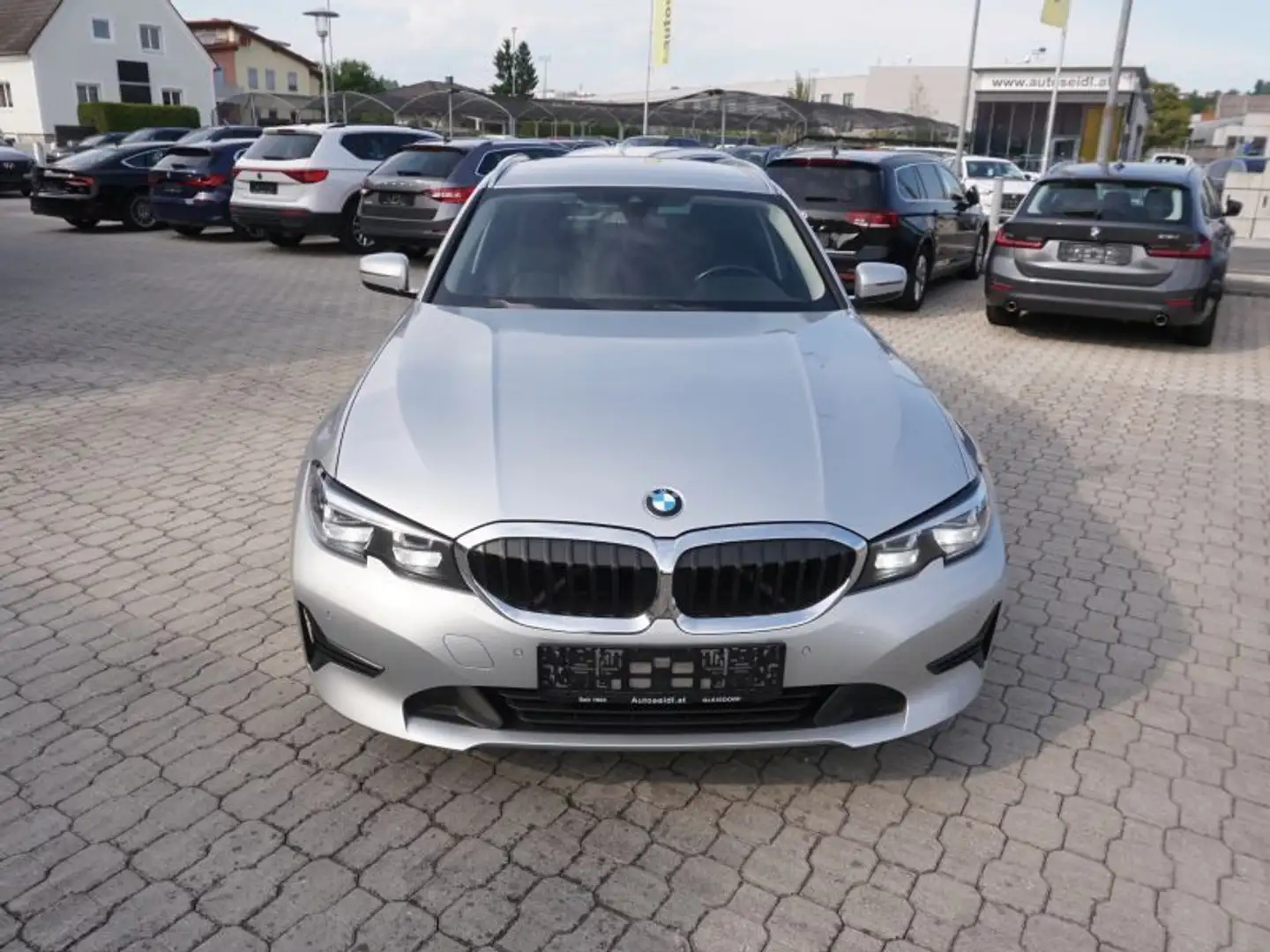 BMW 316 d Touring Aut. *LED+NAVI* Silver - 2