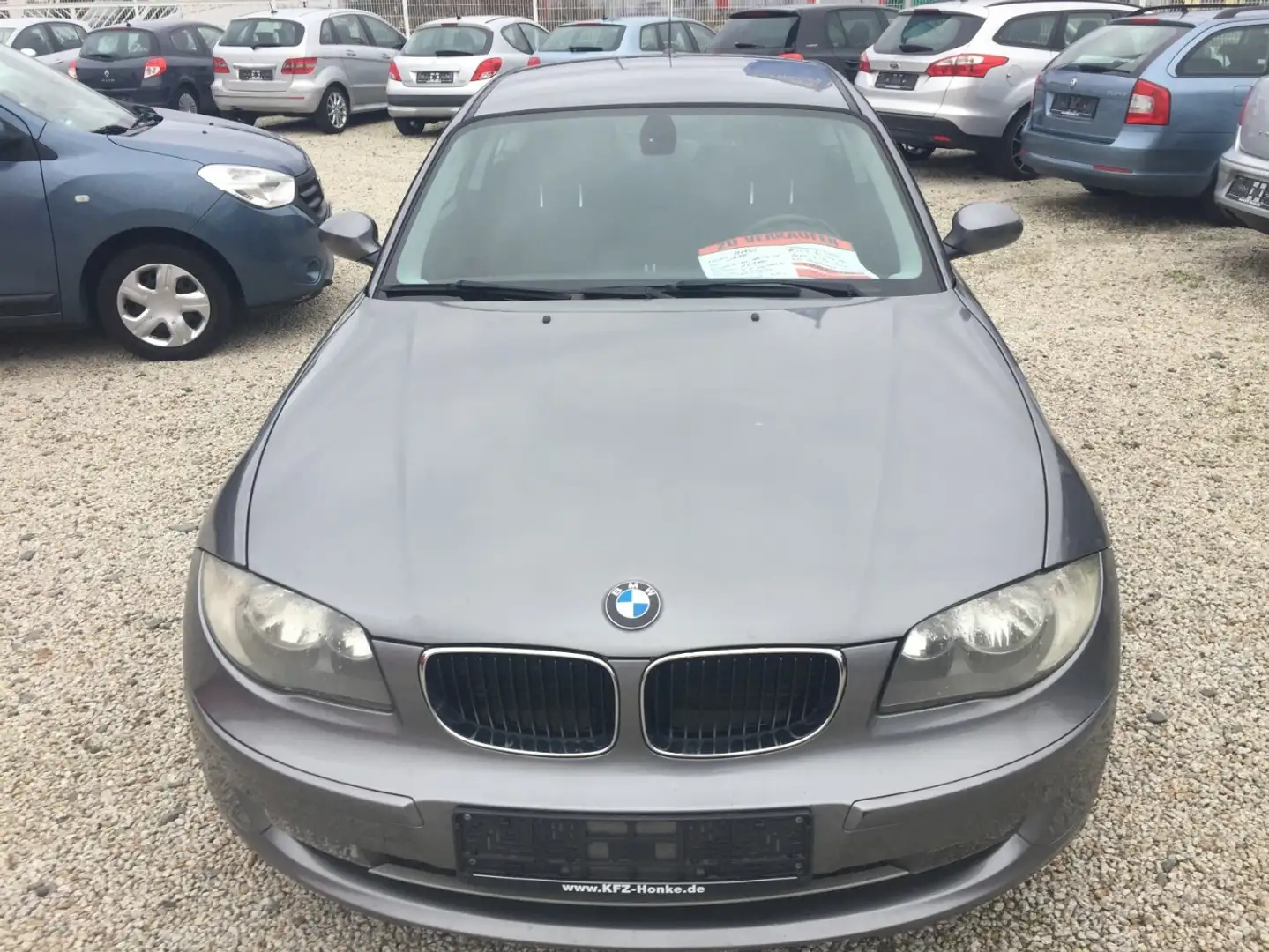 BMW 118 Alu,Tempom.,Klima, Tüv Neu.! Grau - 2