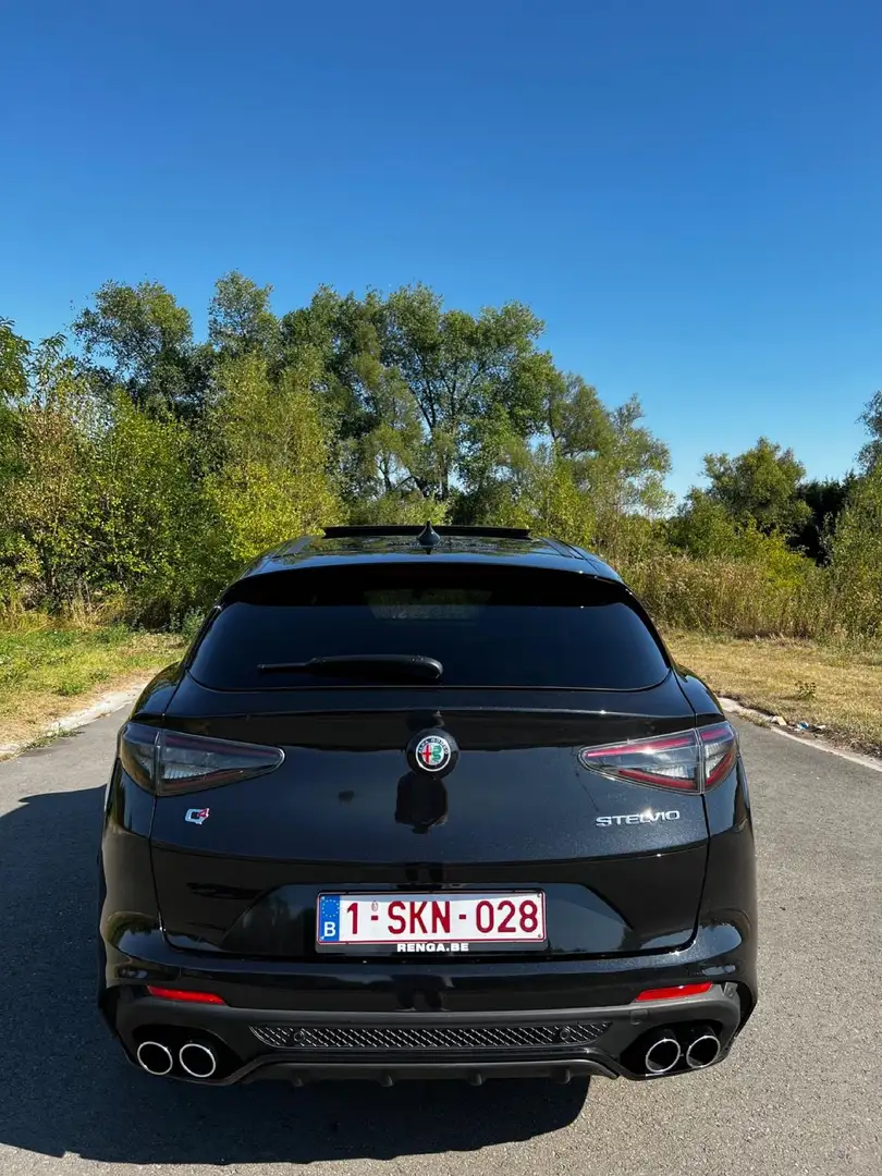 Alfa Romeo Stelvio 2.9 T AWD Quadrifoglio Zwart - 2
