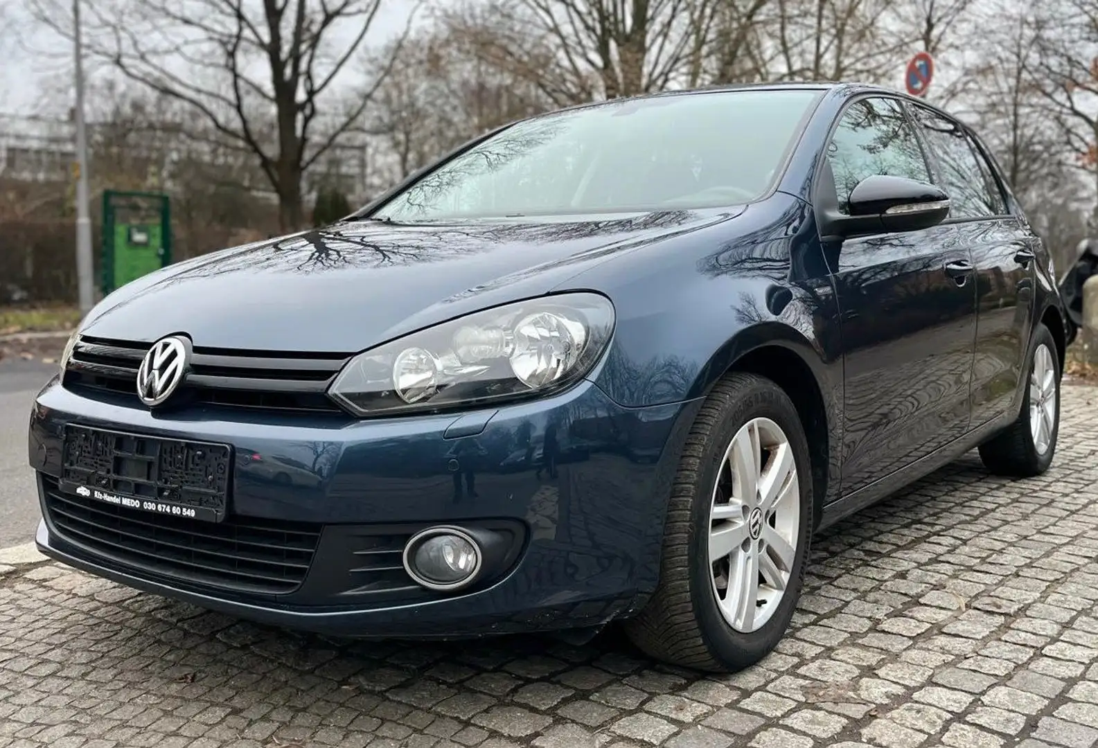Volkswagen Golf Match Blau - 1
