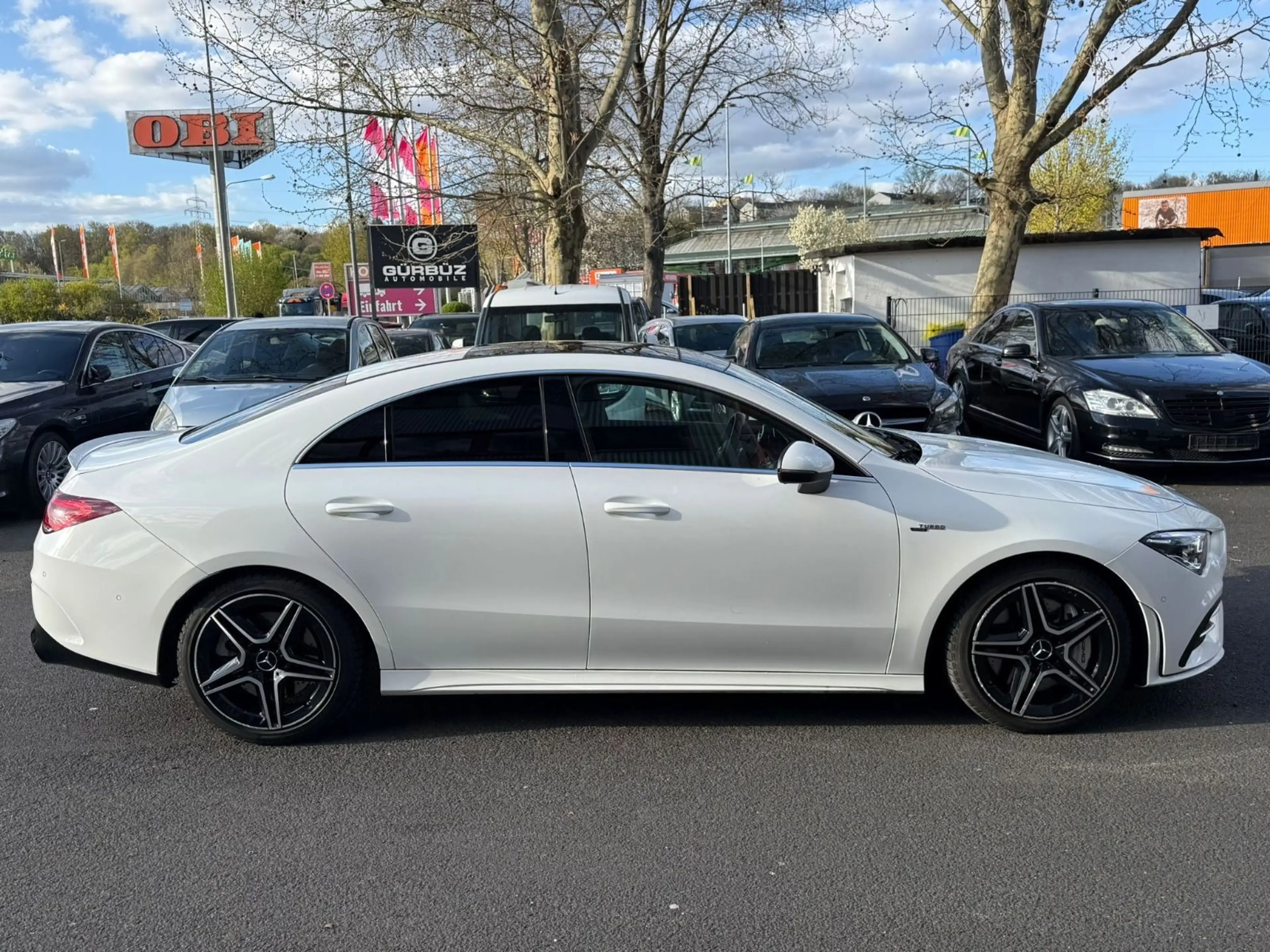 Mercedes-Benz CLA 35 AMG 4Matic~PANO~MBUX~LEDER — photo 5