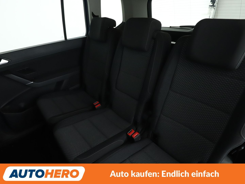 Volkswagen Touran 1.6 TDI Comfortline BlueMotion Tech*ACC*PDC*SHZ* — photo 14