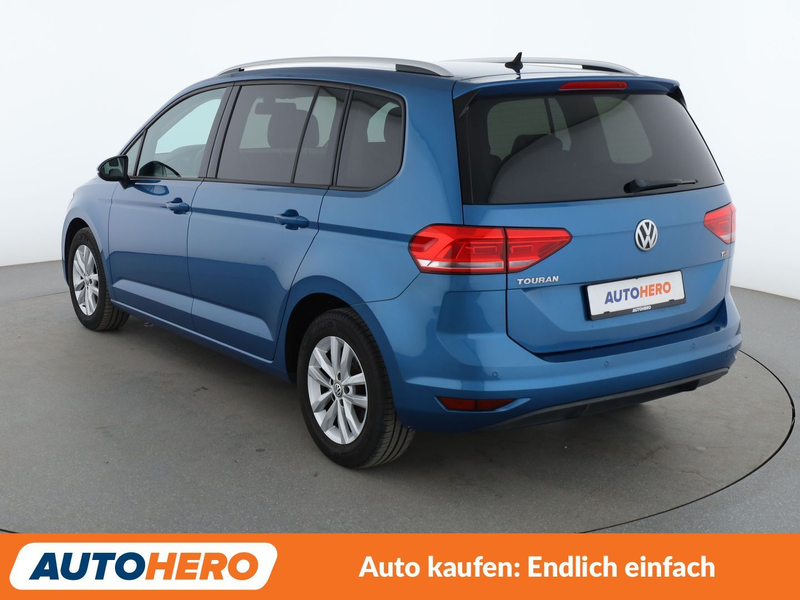 Volkswagen Touran 1.6 TDI Comfortline BlueMotion Tech*ACC*PDC*SHZ* — photo 4