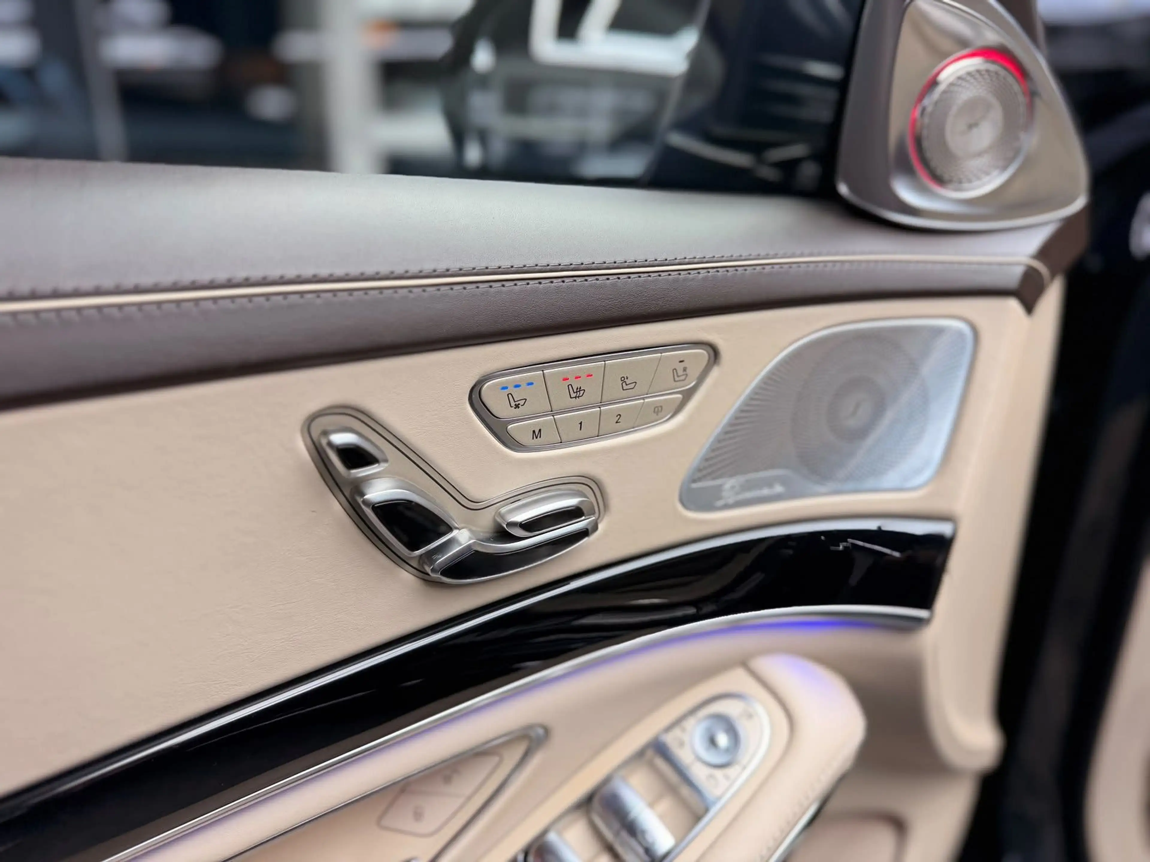 Mercedes-Benz S 63 AMG 4Matic+ L |EXCLUSIVE|KERAMIK|PANO|TV — photo 15
