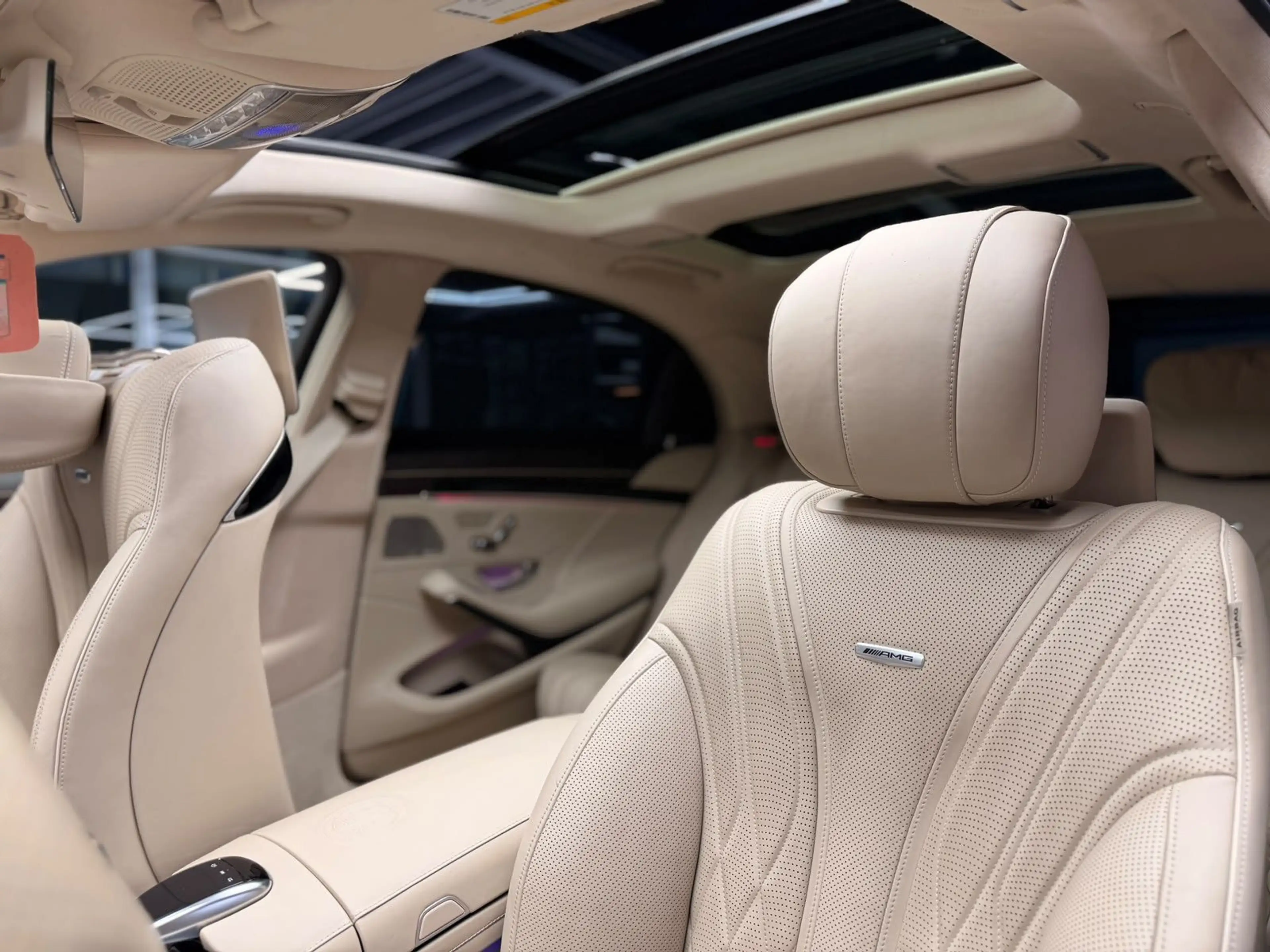 Mercedes-Benz S 63 AMG 4Matic+ L |EXCLUSIVE|KERAMIK|PANO|TV — photo 14