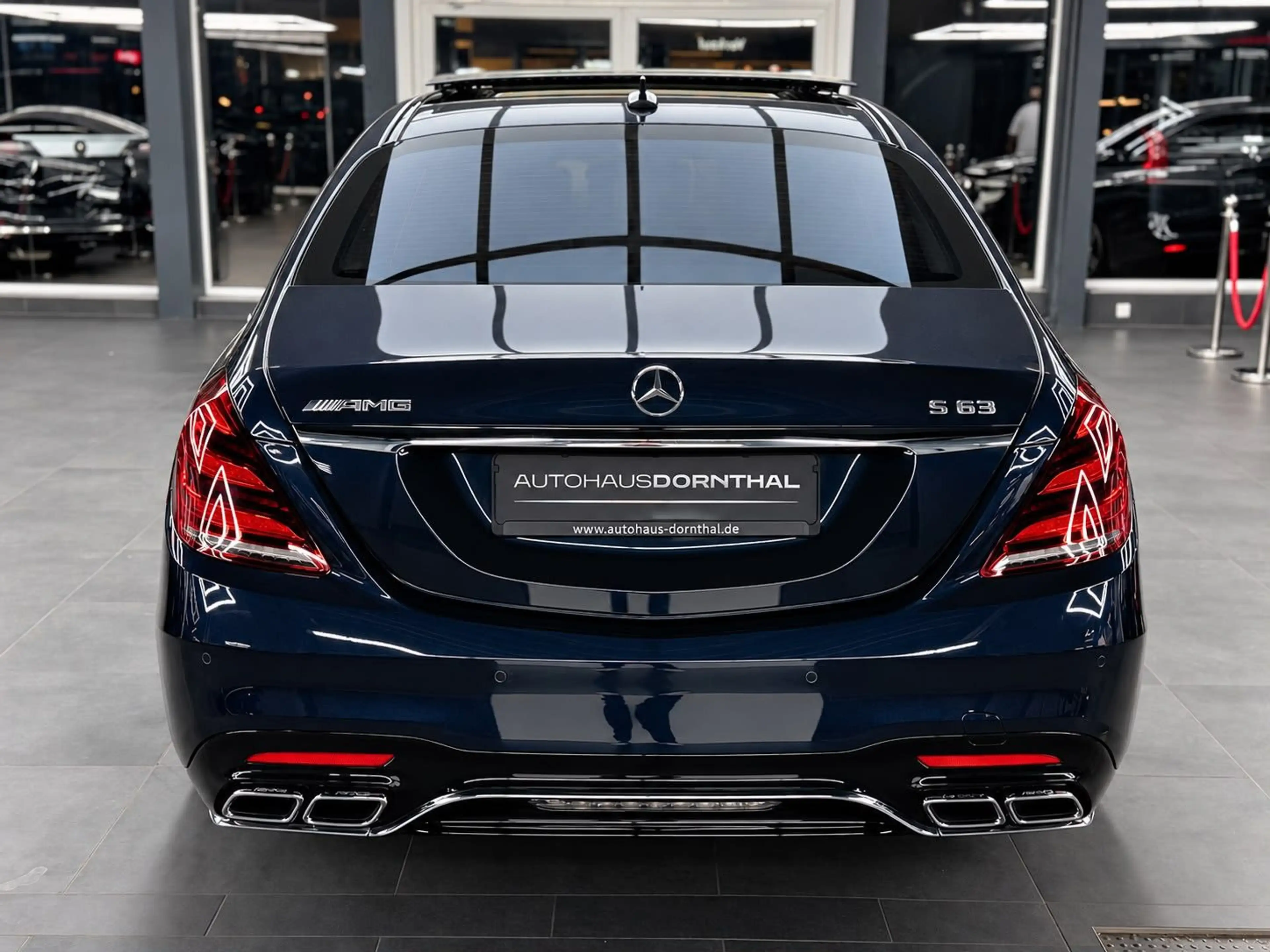 Mercedes-Benz S 63 AMG 4Matic+ L |EXCLUSIVE|KERAMIK|PANO|TV — photo 9