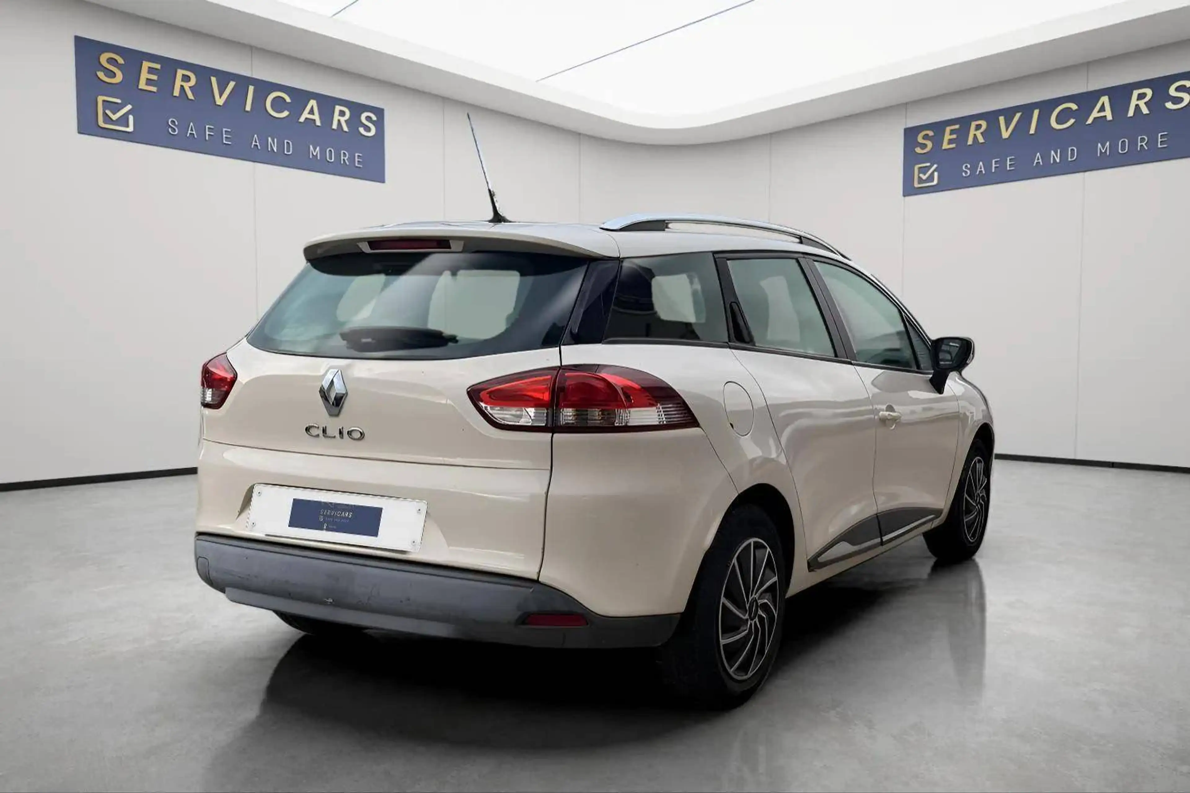 Renault Clio @ Servicars Fleurus - 0451/065.214 Renault Clio Break 1.2i - Garantie 12 mois - Historique avec factures — photo 7