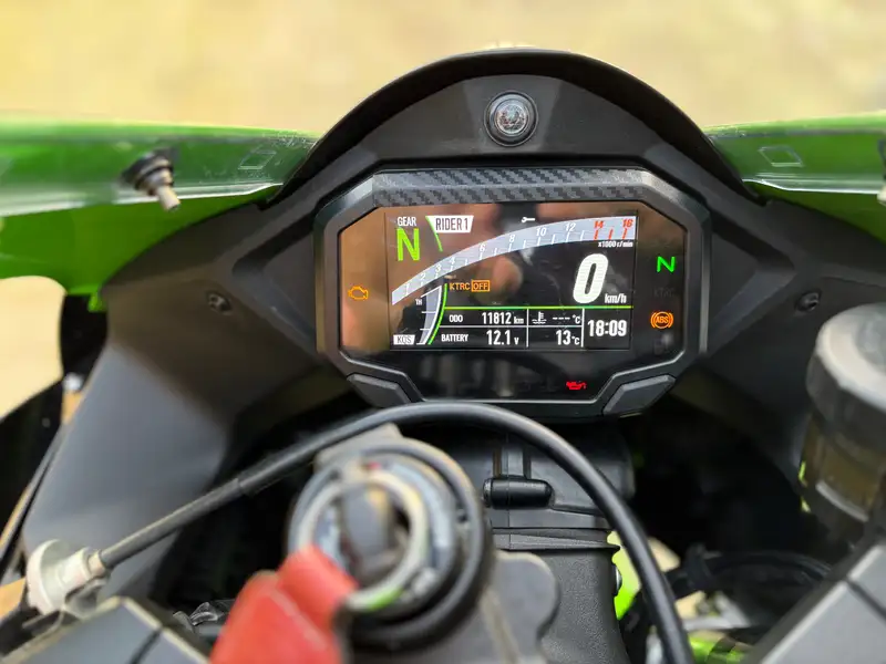 Kawasaki Ninja ZX-10R - foto 5