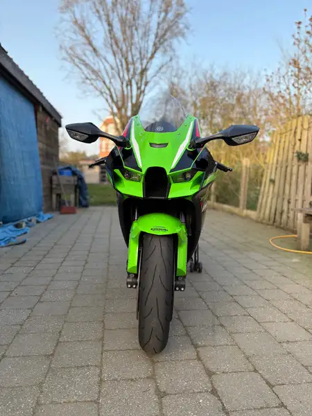 Kawasaki Ninja ZX-10R - foto 2