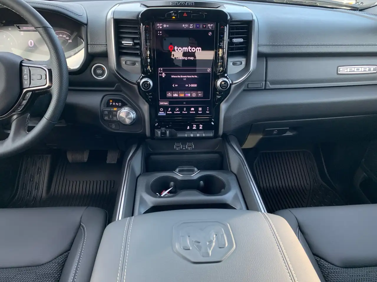 RAM 1500 снимка RAM 1500