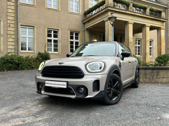 Imagine MINI Cooper D Countryman Panorama Kamera Navi DAB LED