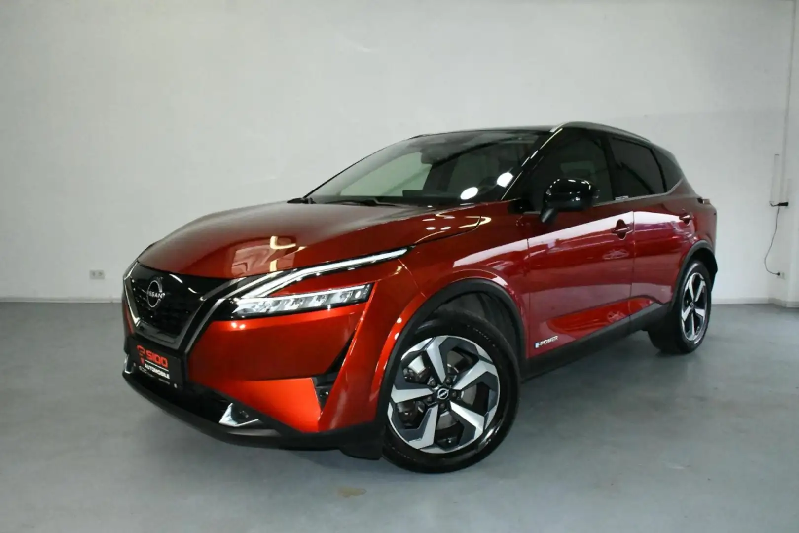 Nissan Qashqai 1.5 VC-T E-Power ACC*PANO*AHK*TW*360*BT Klima Rot - 1