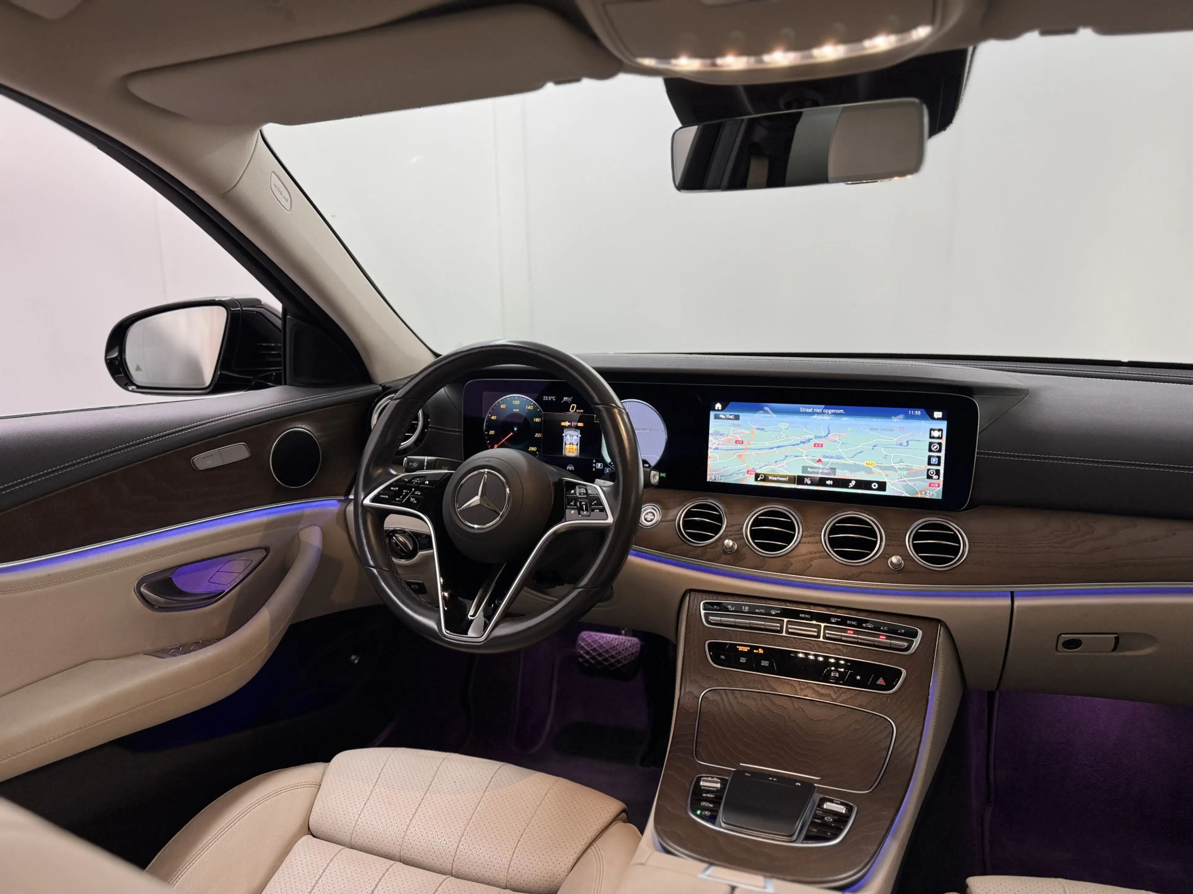 Mercedes-Benz E 220 d 4MATIC | Luchtver. | Widescreen | Camera — photo 3