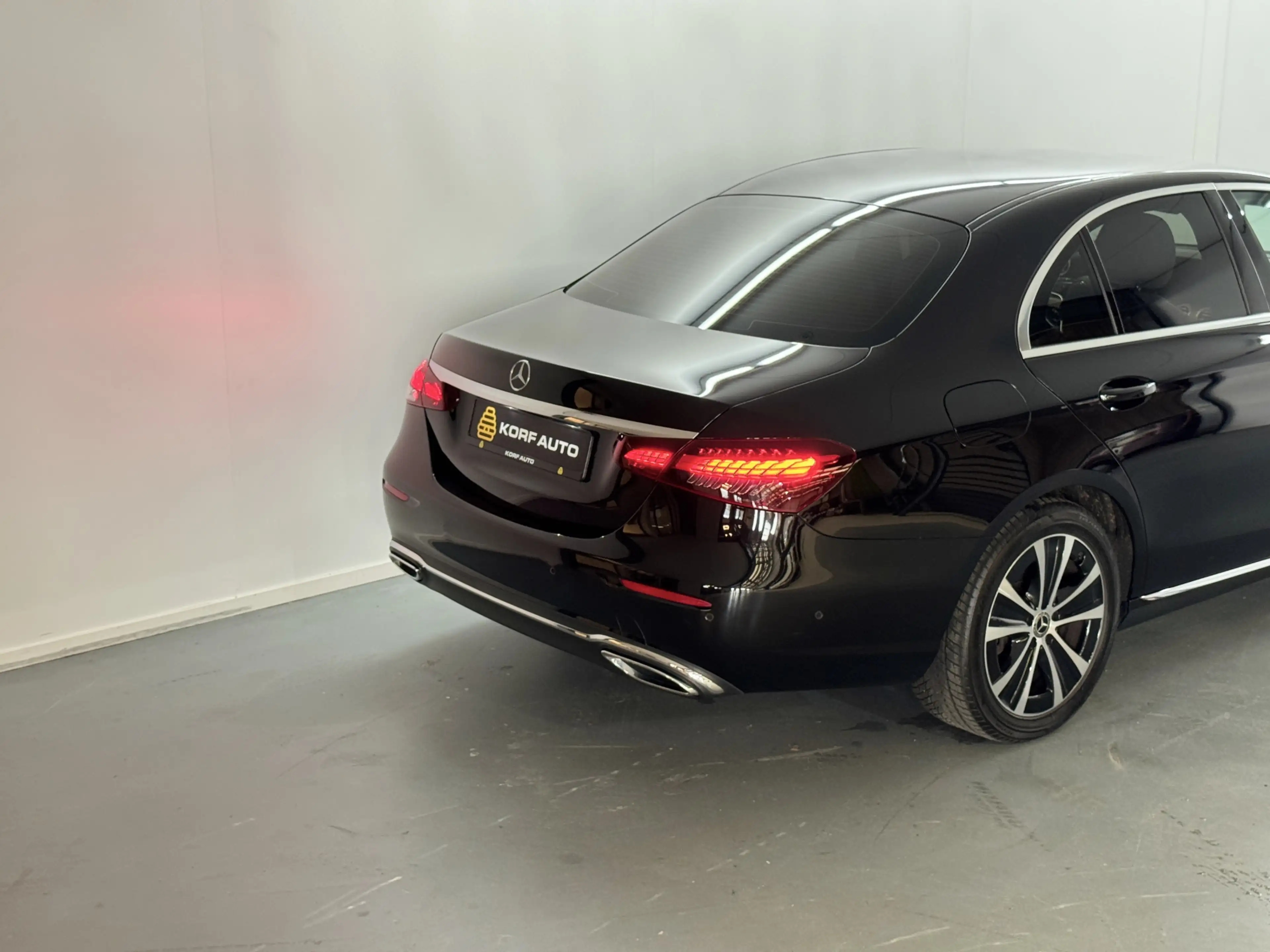 Mercedes-Benz E 220 d 4MATIC | Luchtver. | Widescreen | Camera — photo 15