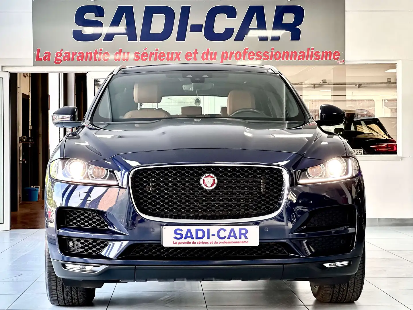 Jaguar F-Pace 3.0 D 300cv V6 AWD - PORTOFOLIO - FULL OPT. Bleu - 2