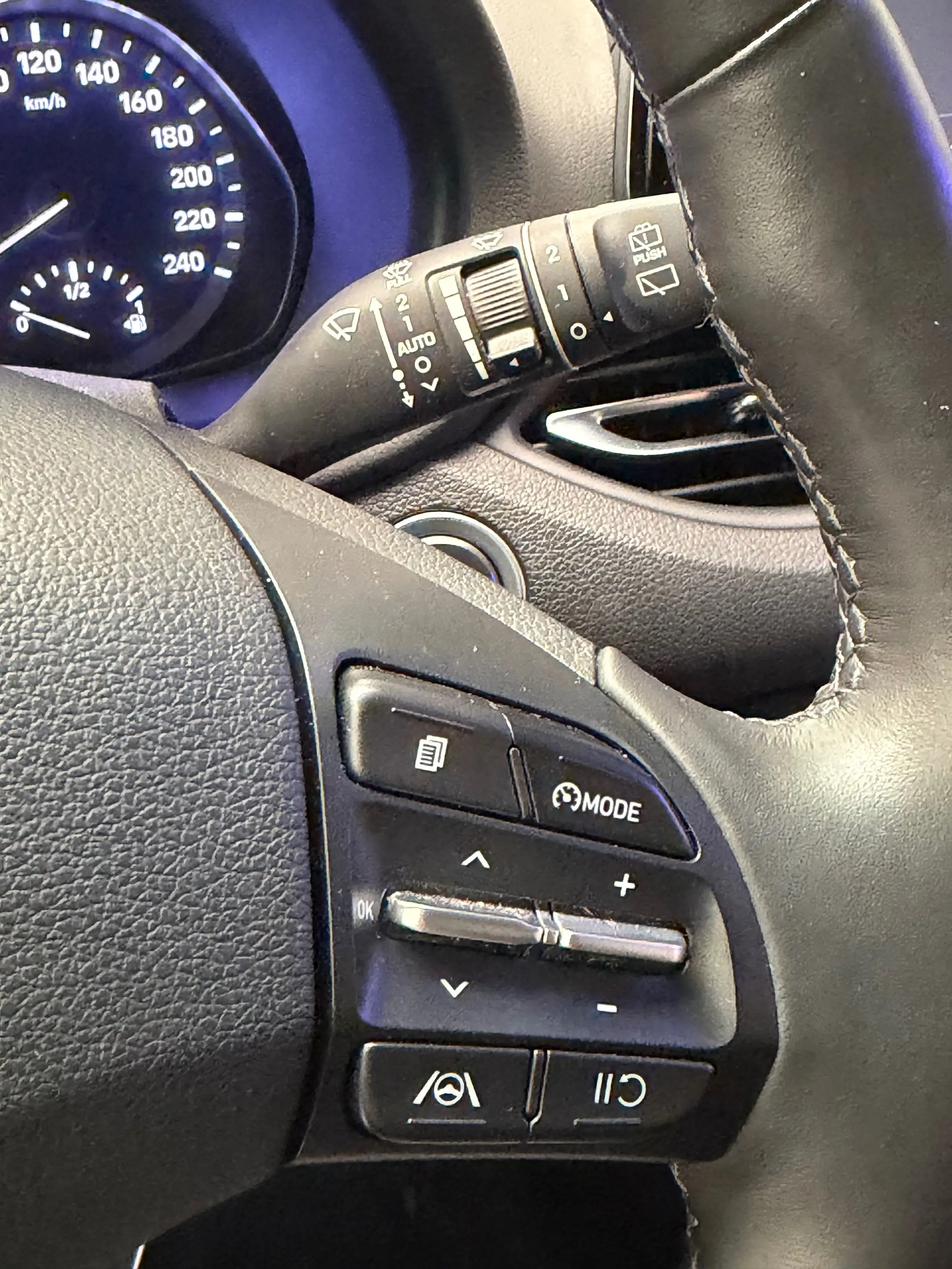 Hyundai i30 — photo 12