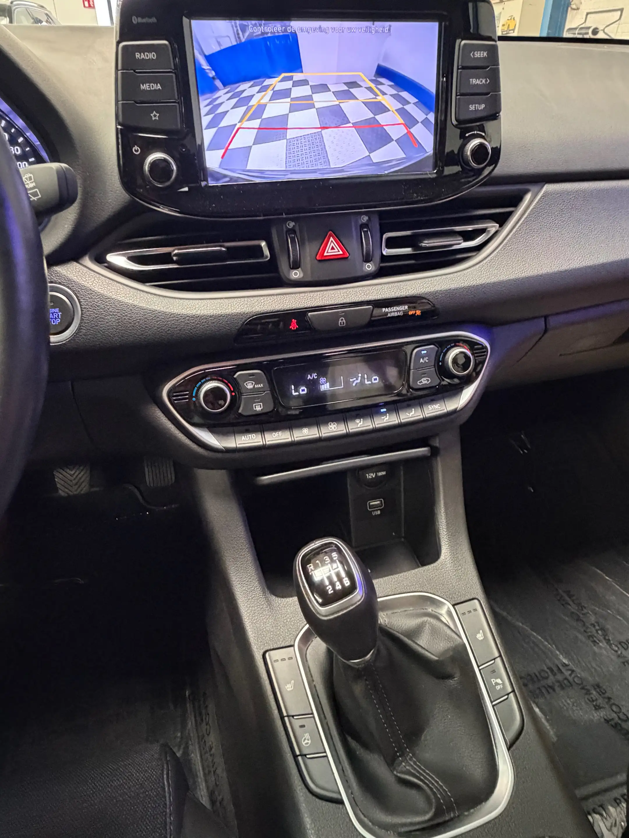 Hyundai i30 — photo 13