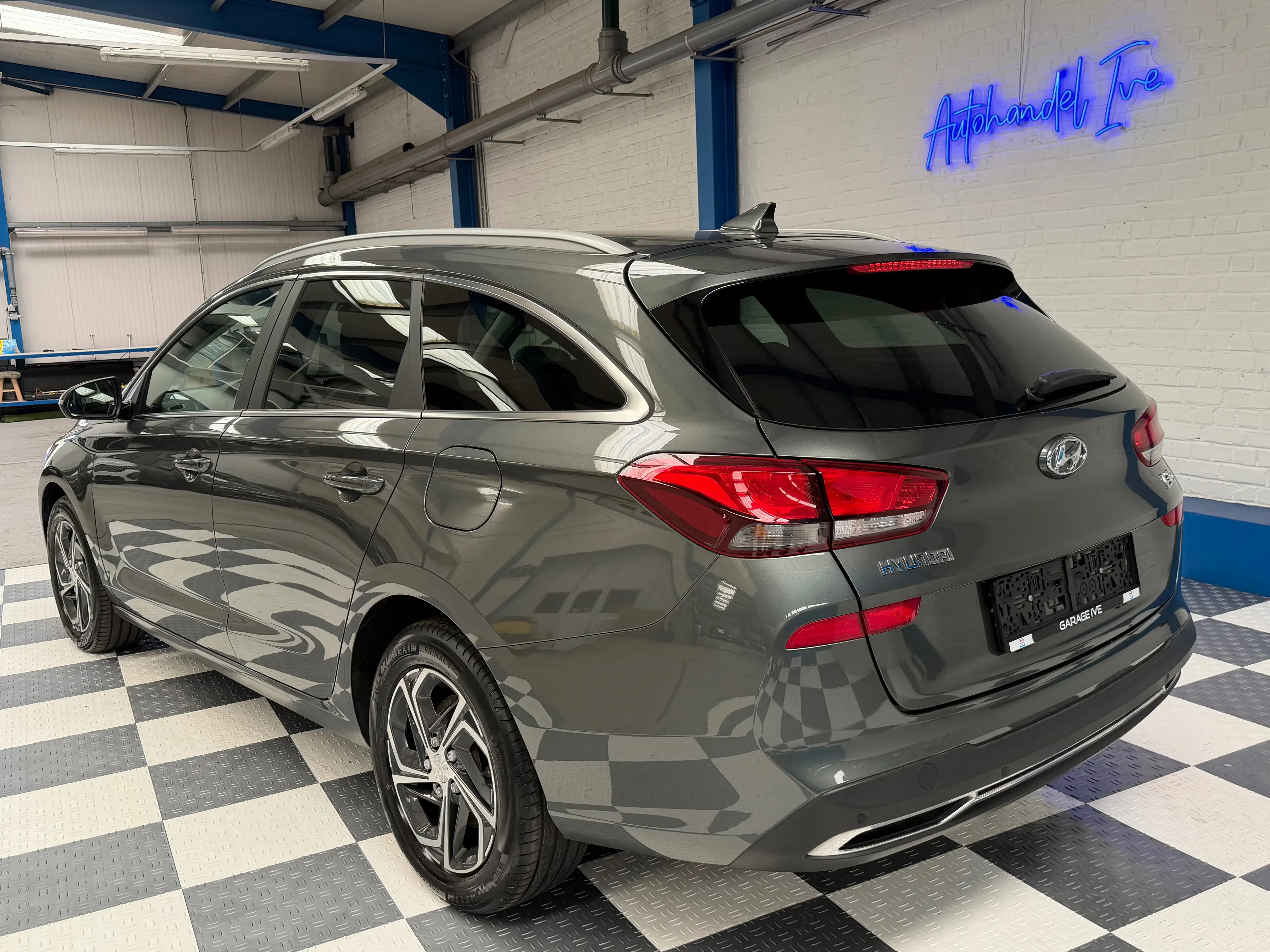 Hyundai i30 — photo 5