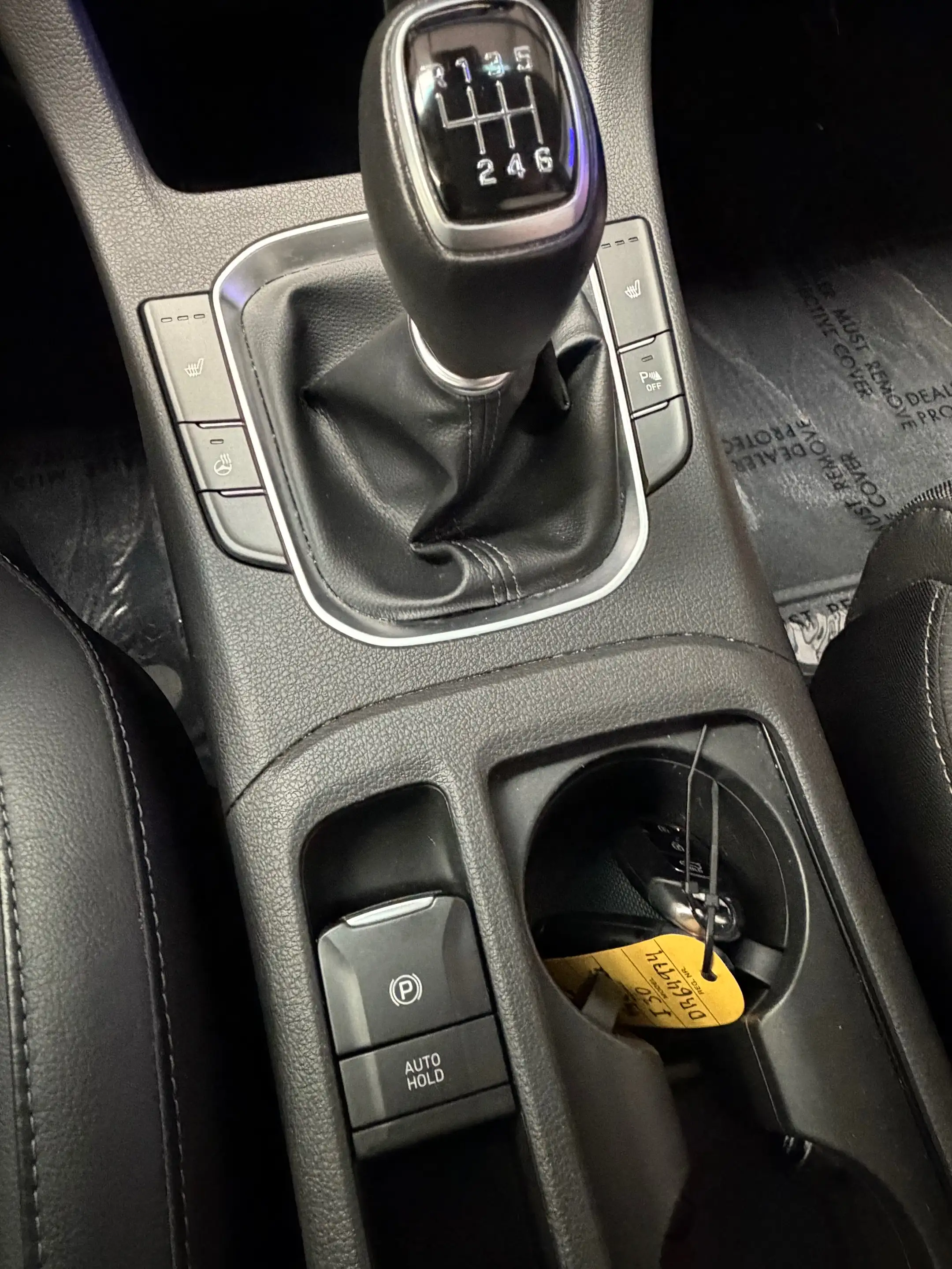 Hyundai i30 — photo 14