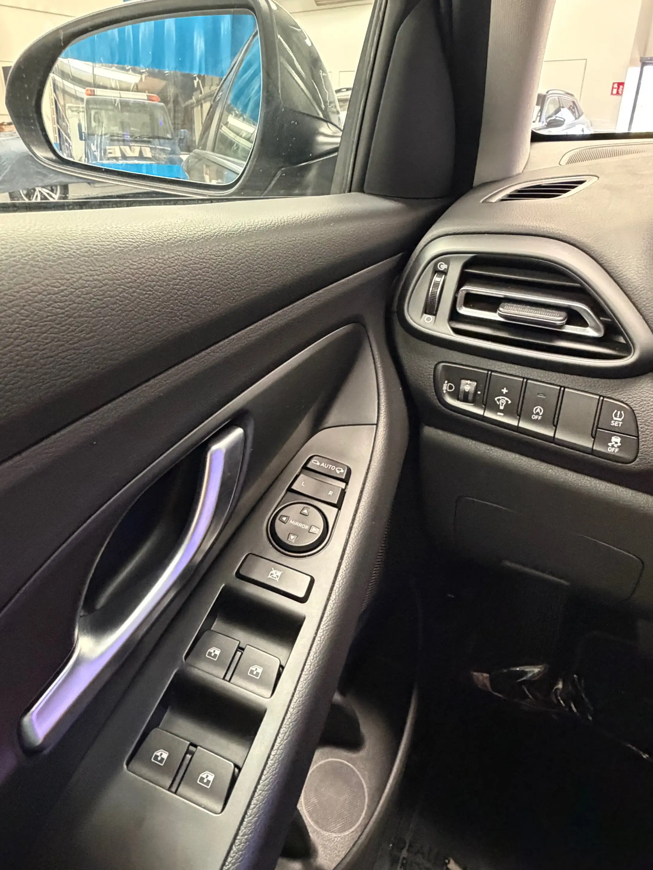 Hyundai i30 — photo 10