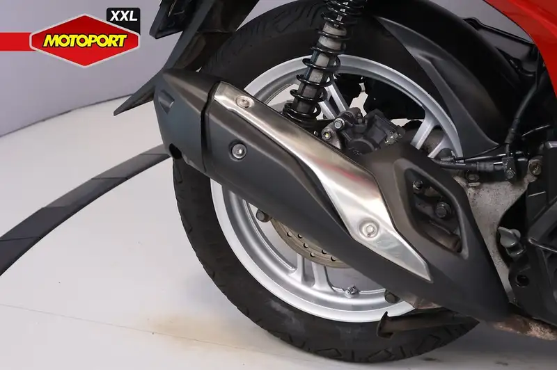 Honda SH 150 - foto 8