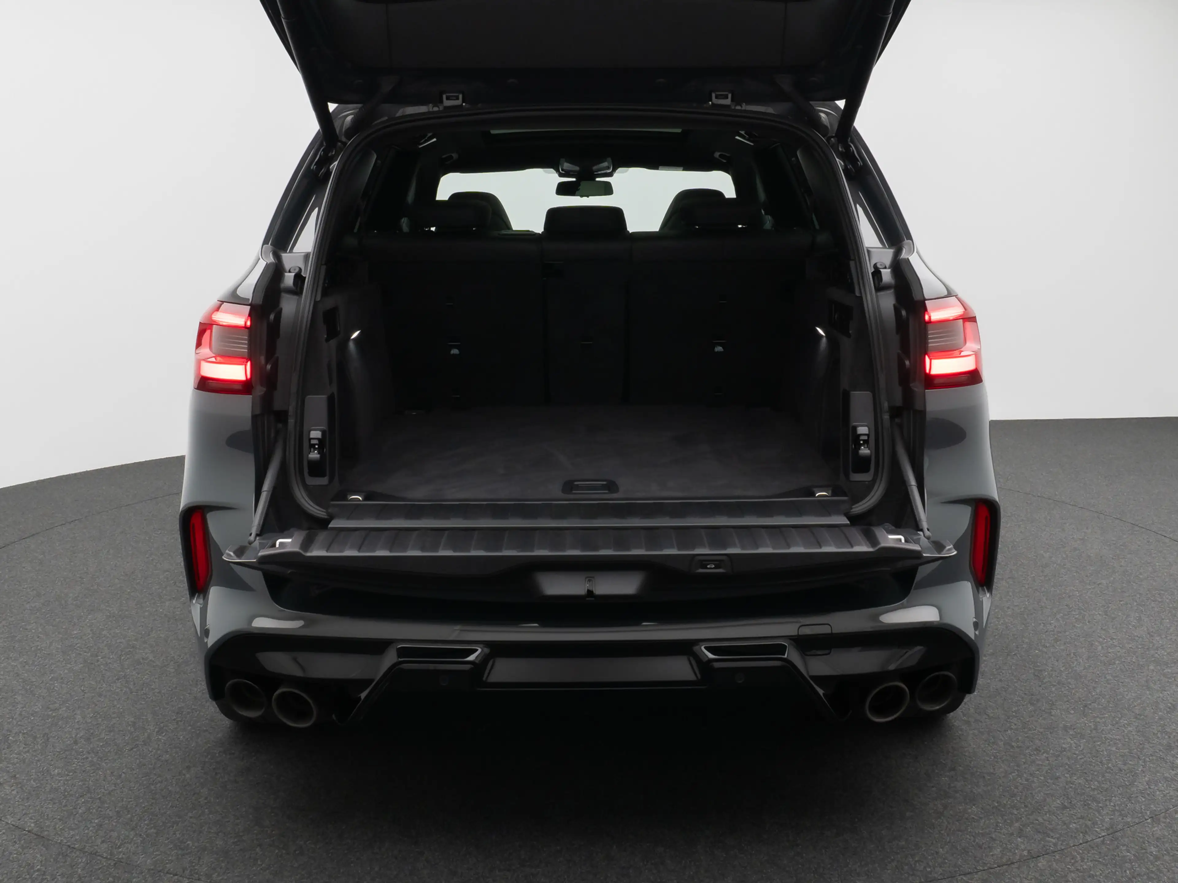 BMW X5 M Competition Panorama Laser 360°DAB DisplKey — photo 13