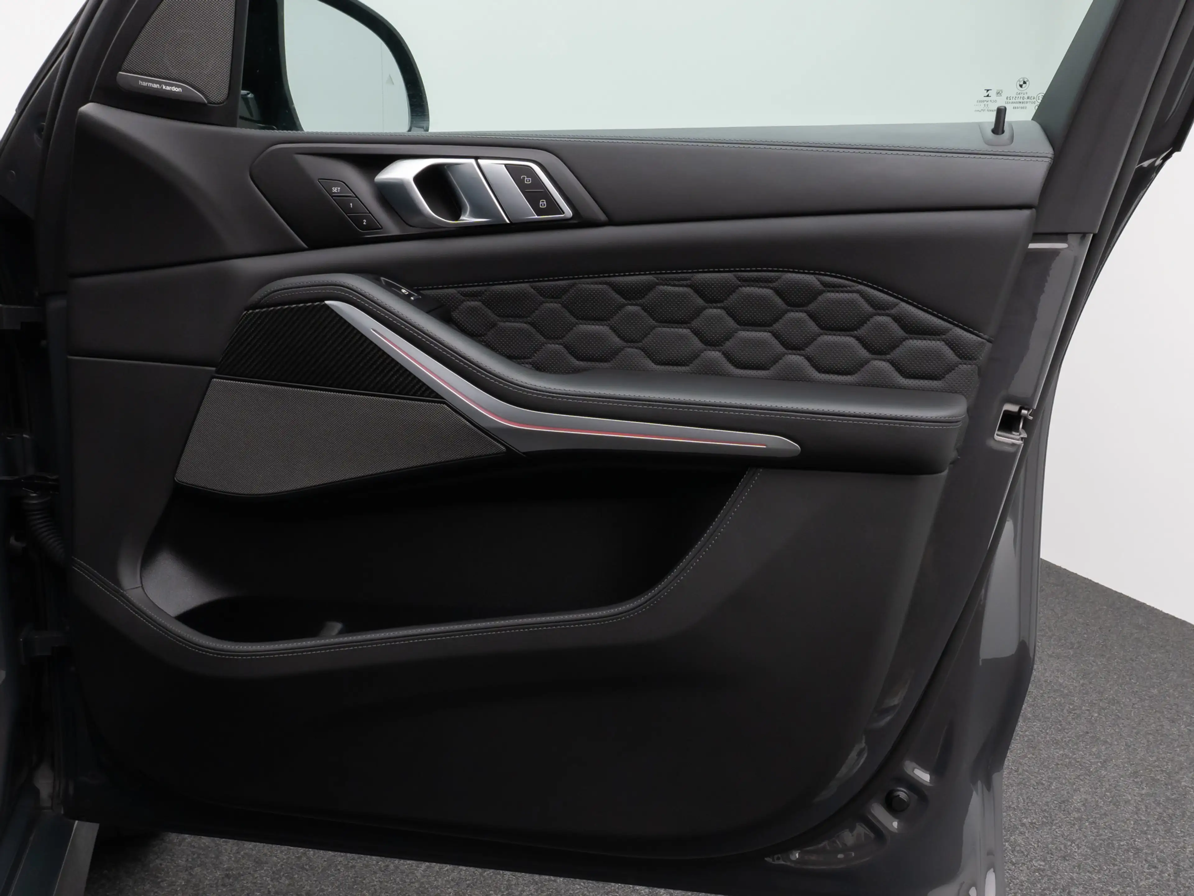 BMW X5 M Competition Panorama Laser 360°DAB DisplKey — photo 31