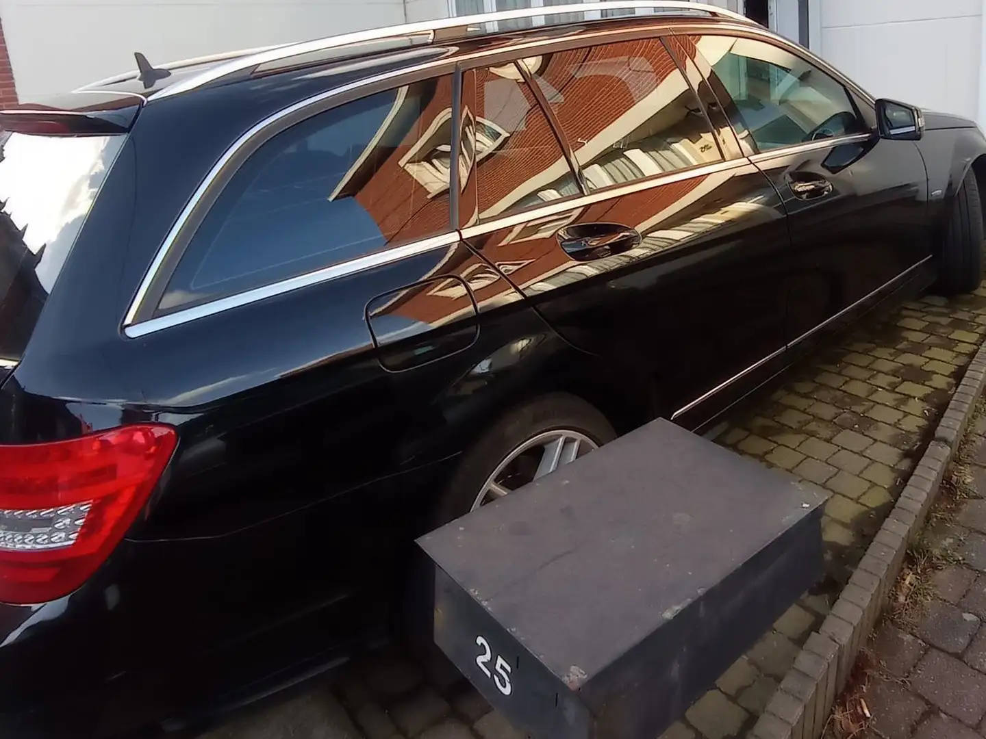 Mercedes-Benz C 200 CDI+BE+Start/Stop Zwart - 2