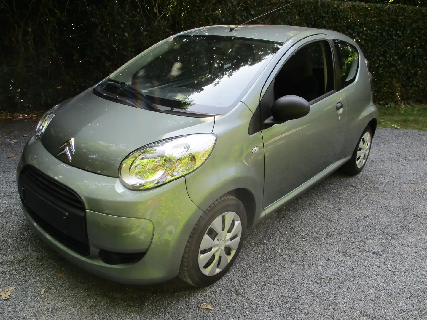 Citroen C1 C1 1.0 Selection      18.000 KM !. Vert - 1