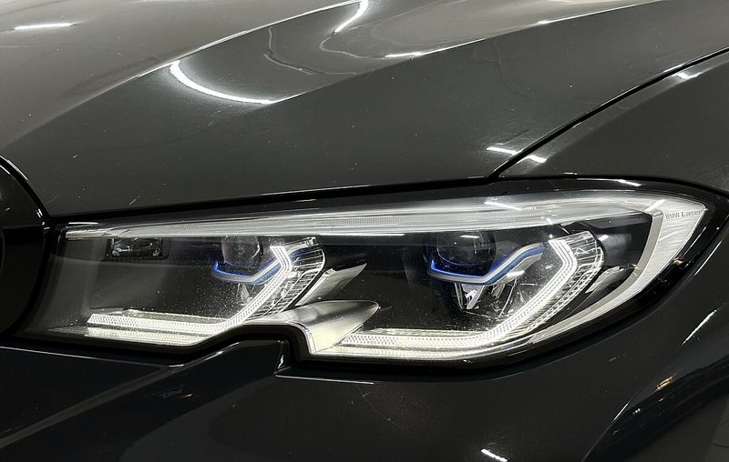 BMW 320 d Aut. M-Sportpaket *voll Ausstattung* — photo 11